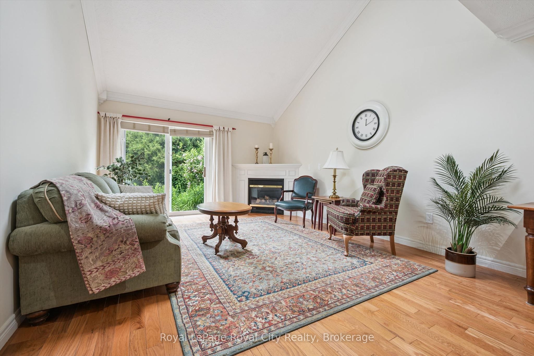 133 Riverwalk Place Property Photo 6