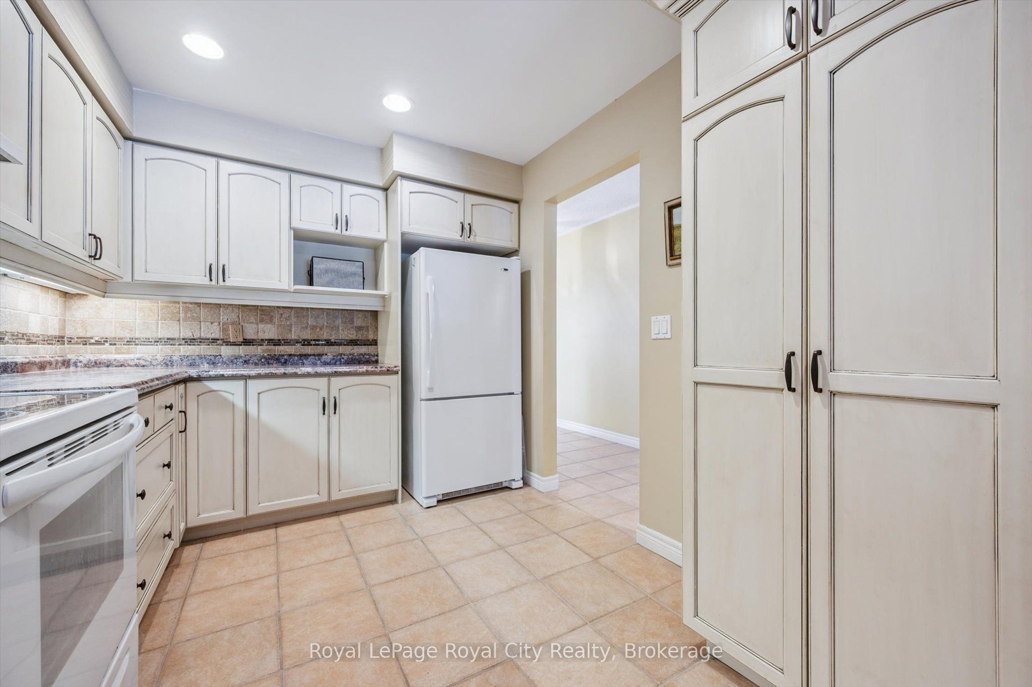133 Riverwalk Place Property Photo 14