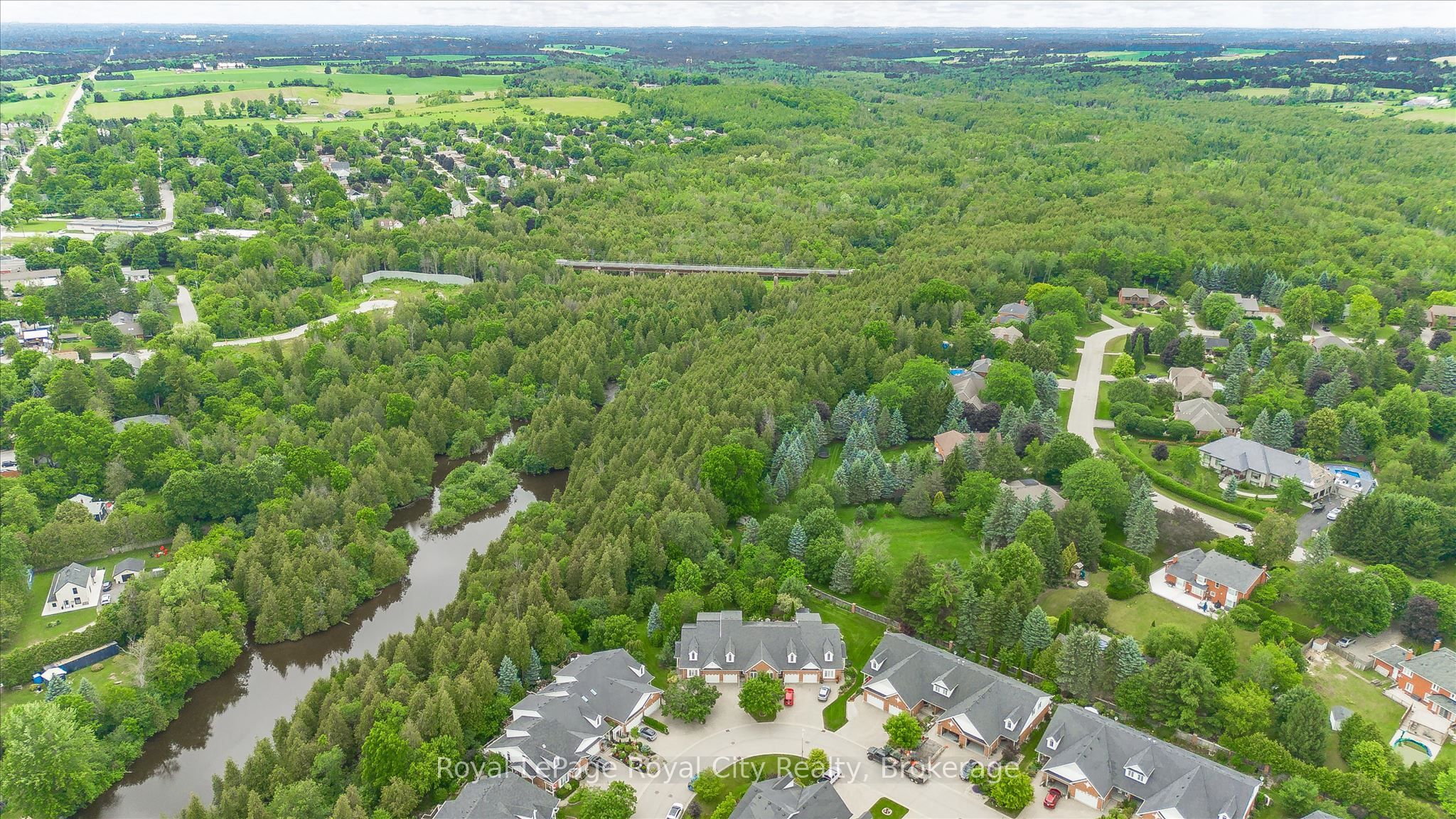 133 Riverwalk Place Property Photo 36