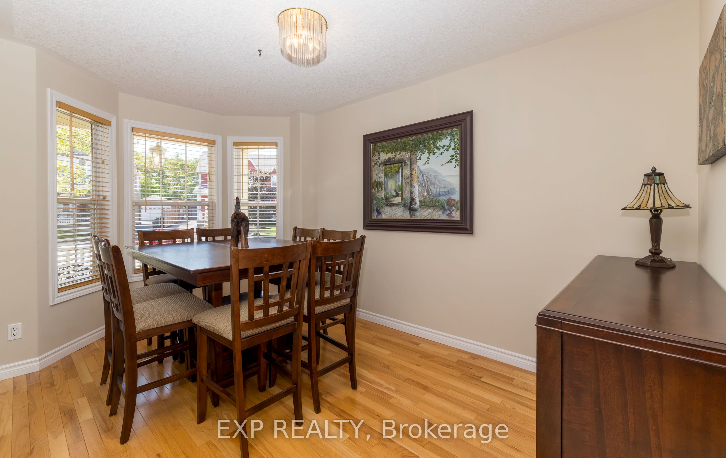 105 Hampson Crescent Property Photo 19
