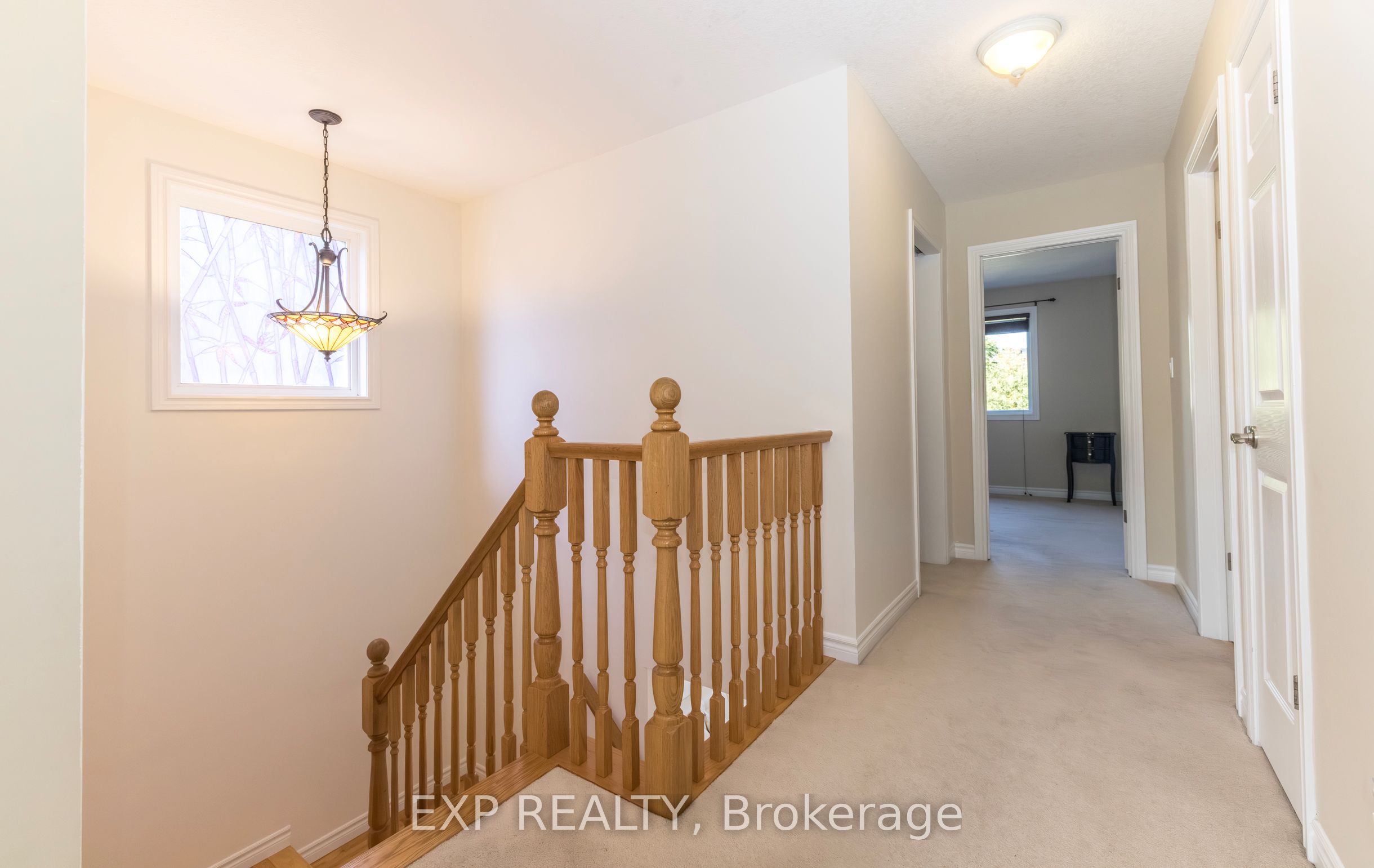105 Hampson Crescent Property Photo 22