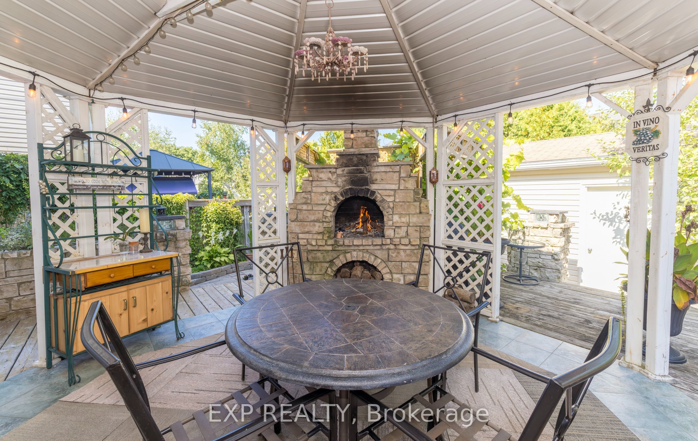 105 Hampson Crescent Property Photo 45