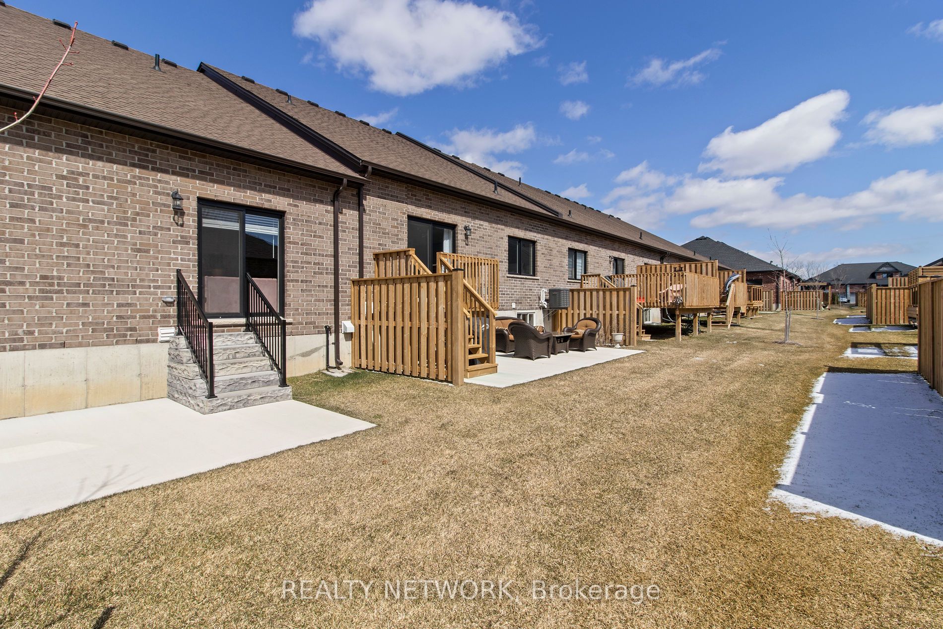 24 Tamarack Way Property Photo 36