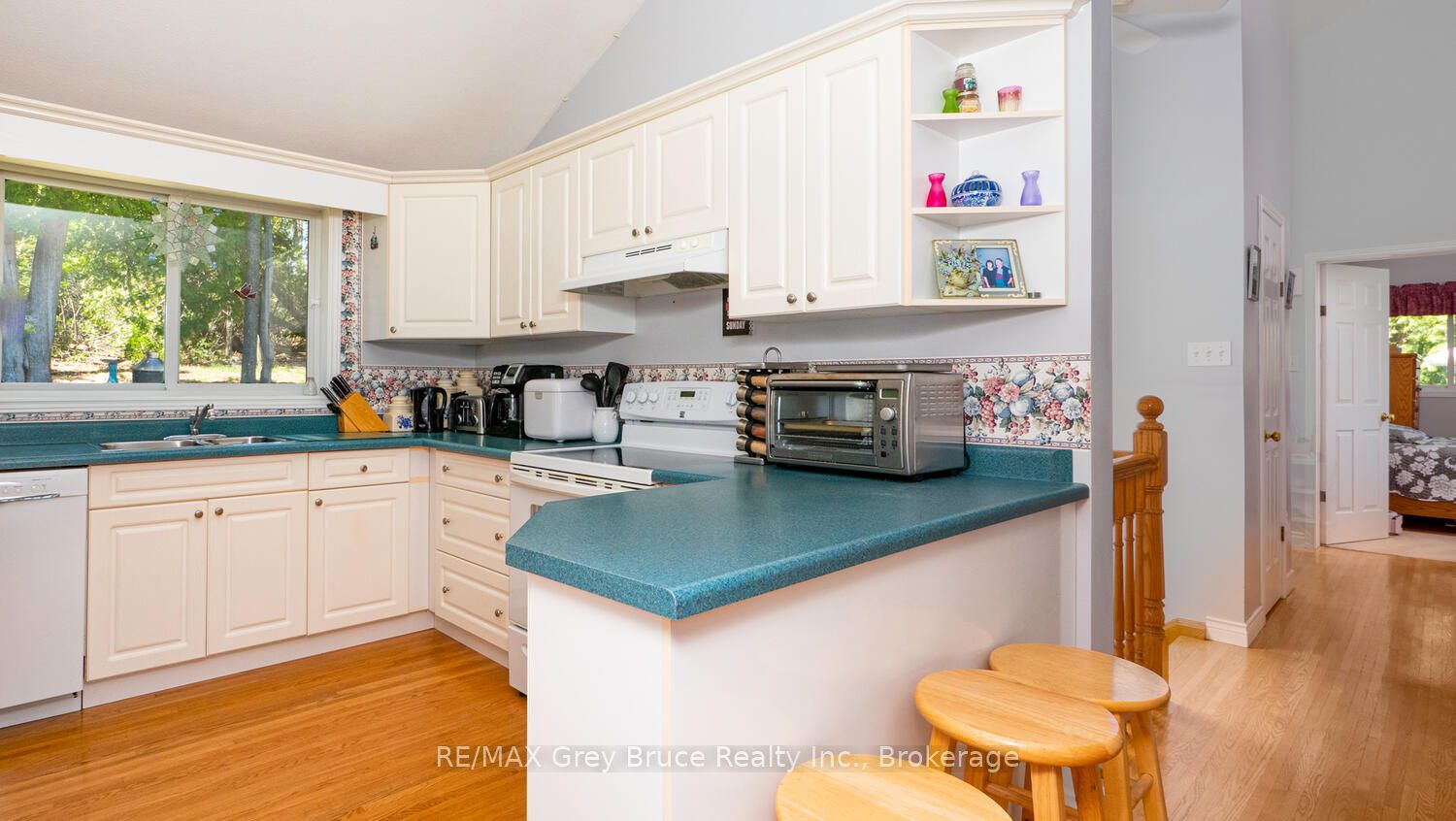172 Bruce Road 9 Property Photo 18