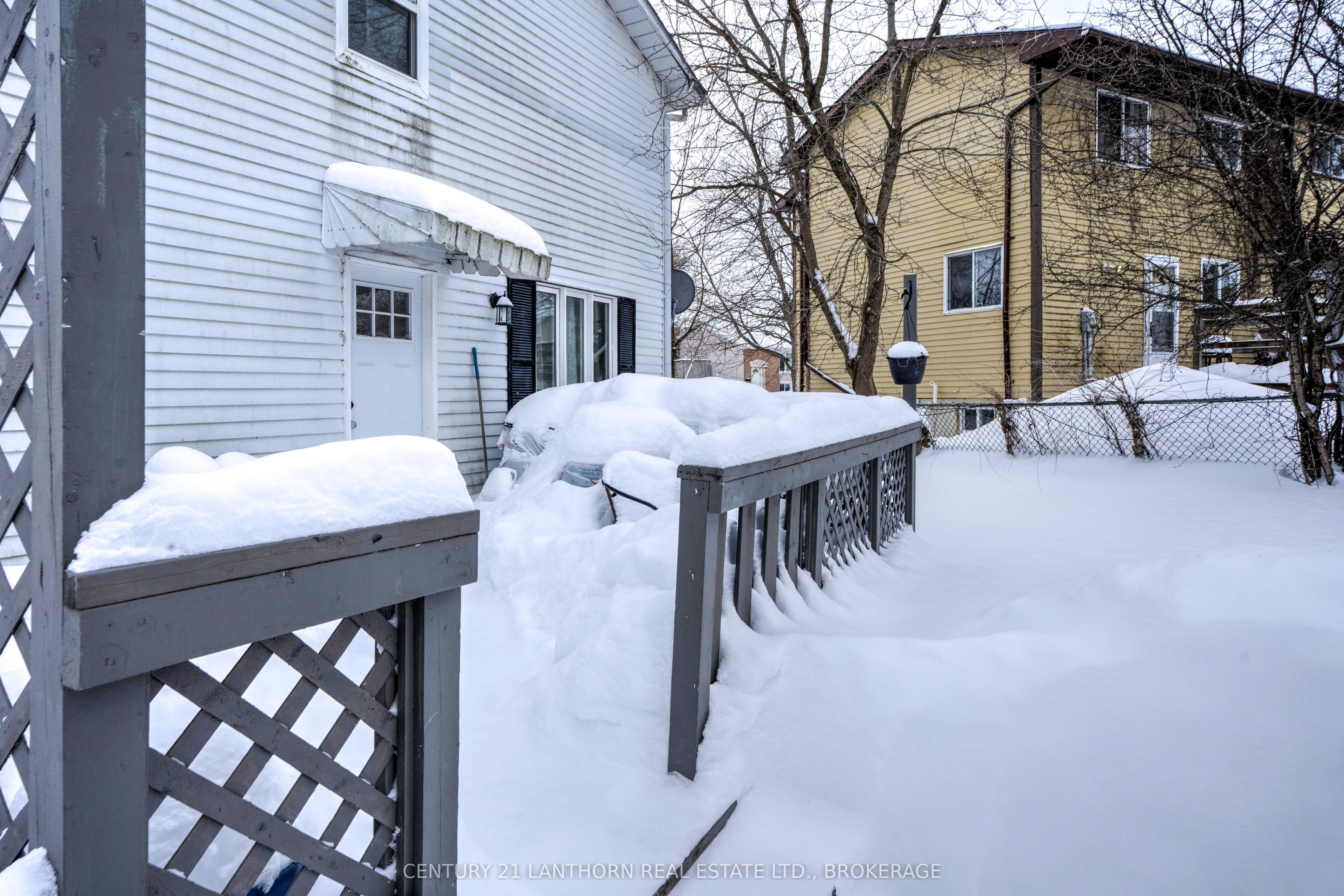 6 Woodstone Crescent Property Photo 6