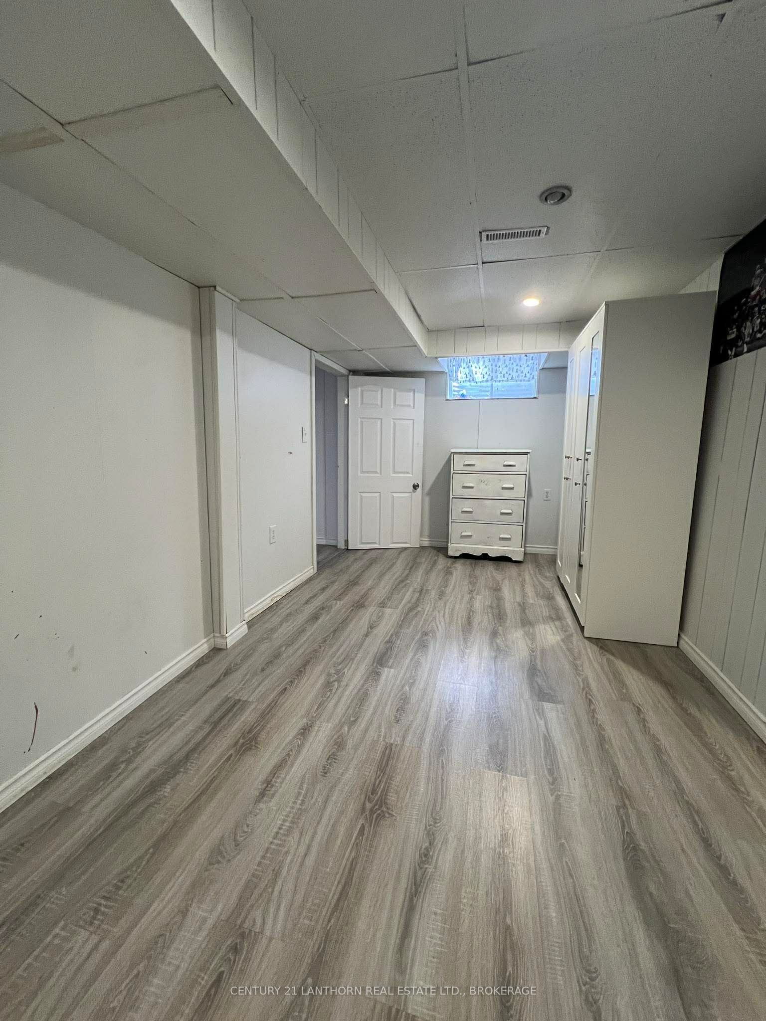 6 Woodstone Crescent Property Photo 31