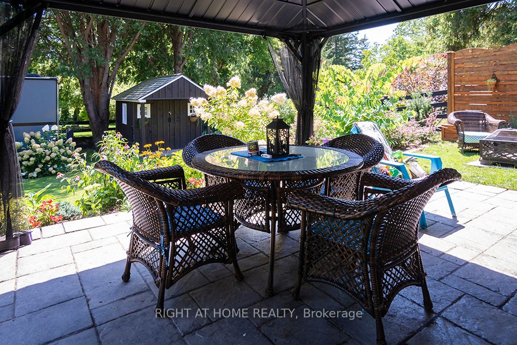 144 Canterbury Street Property Photo 33