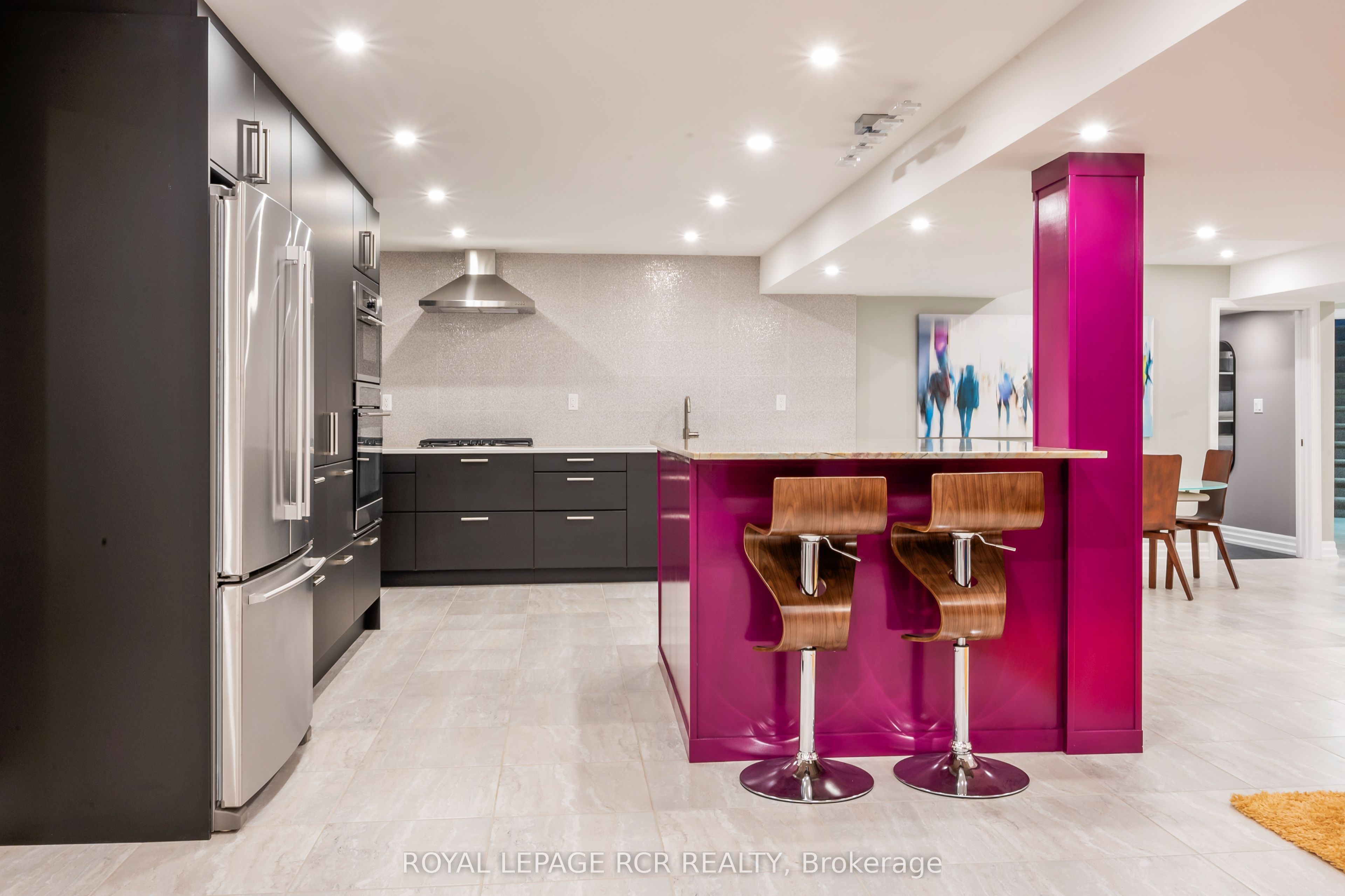 9727 Dundas Street E Property Photo 35