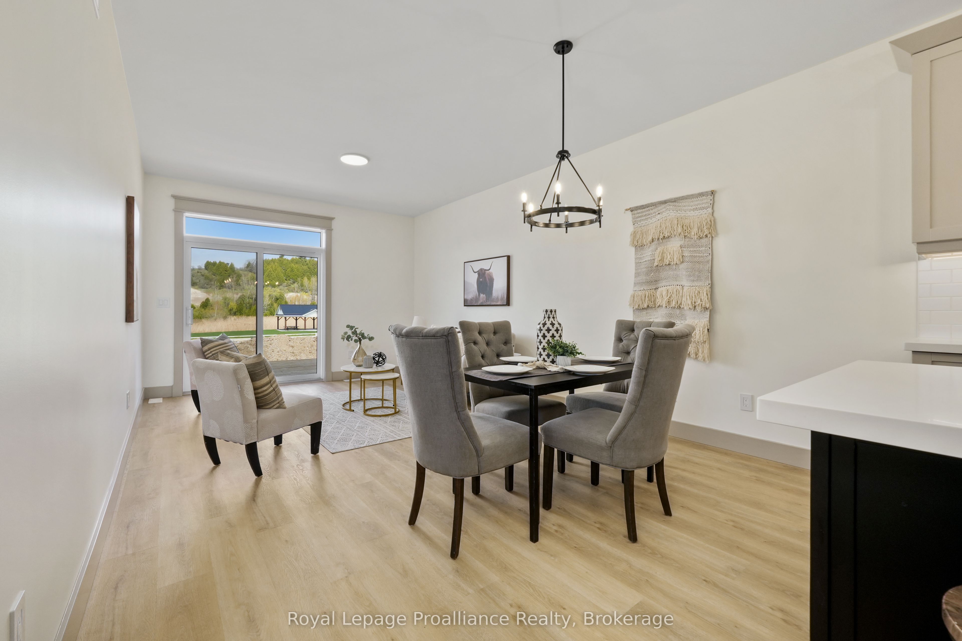 27 Hollingsworth Street Property Photo 19