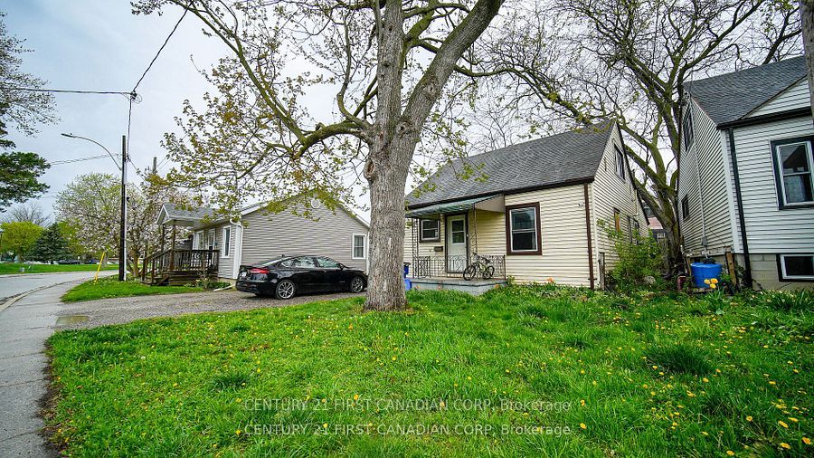 19 Montgomery Drive Property Photo 1