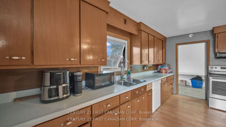 19 Montgomery Drive Property Photo 7