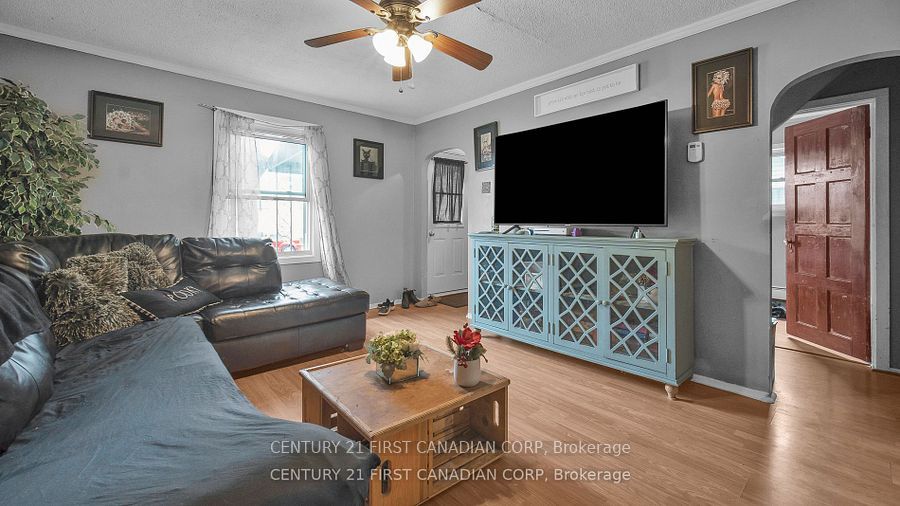 19 Montgomery Drive Property Photo 10