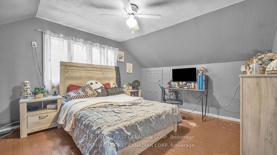 19 Montgomery Drive Property Photo 16