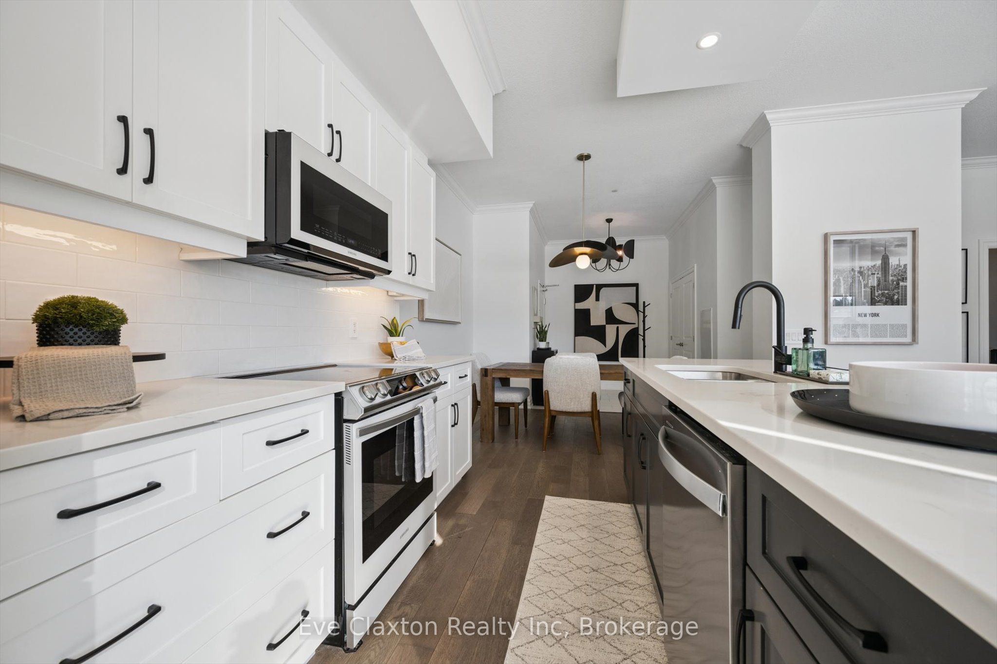 1880 Gordon Street 204 Property Photo 12