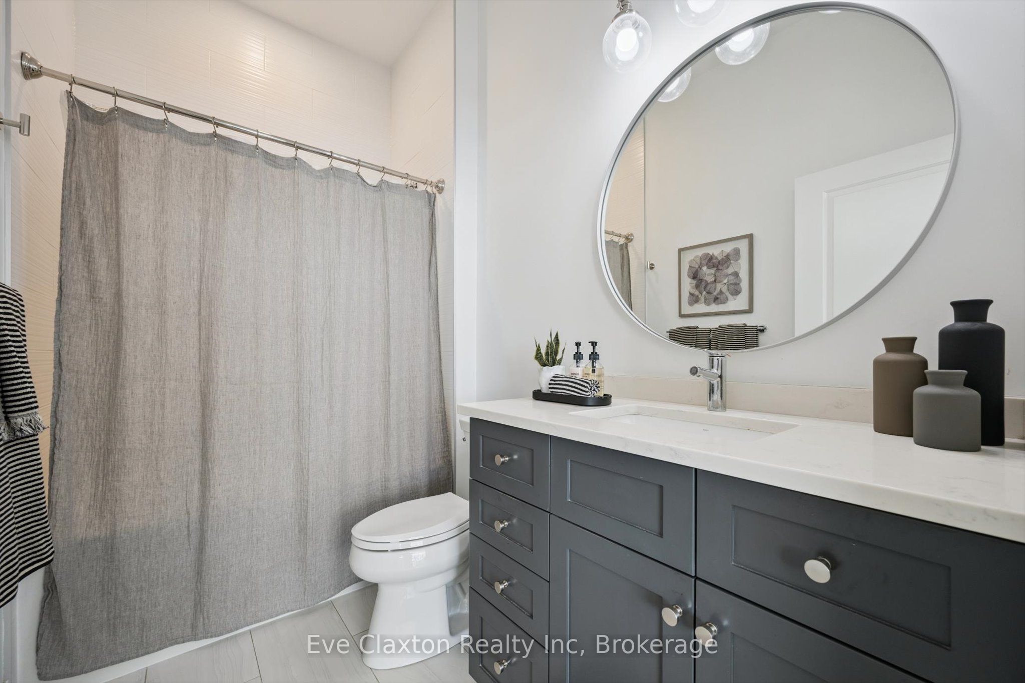 1880 Gordon Street 204 Property Photo 20