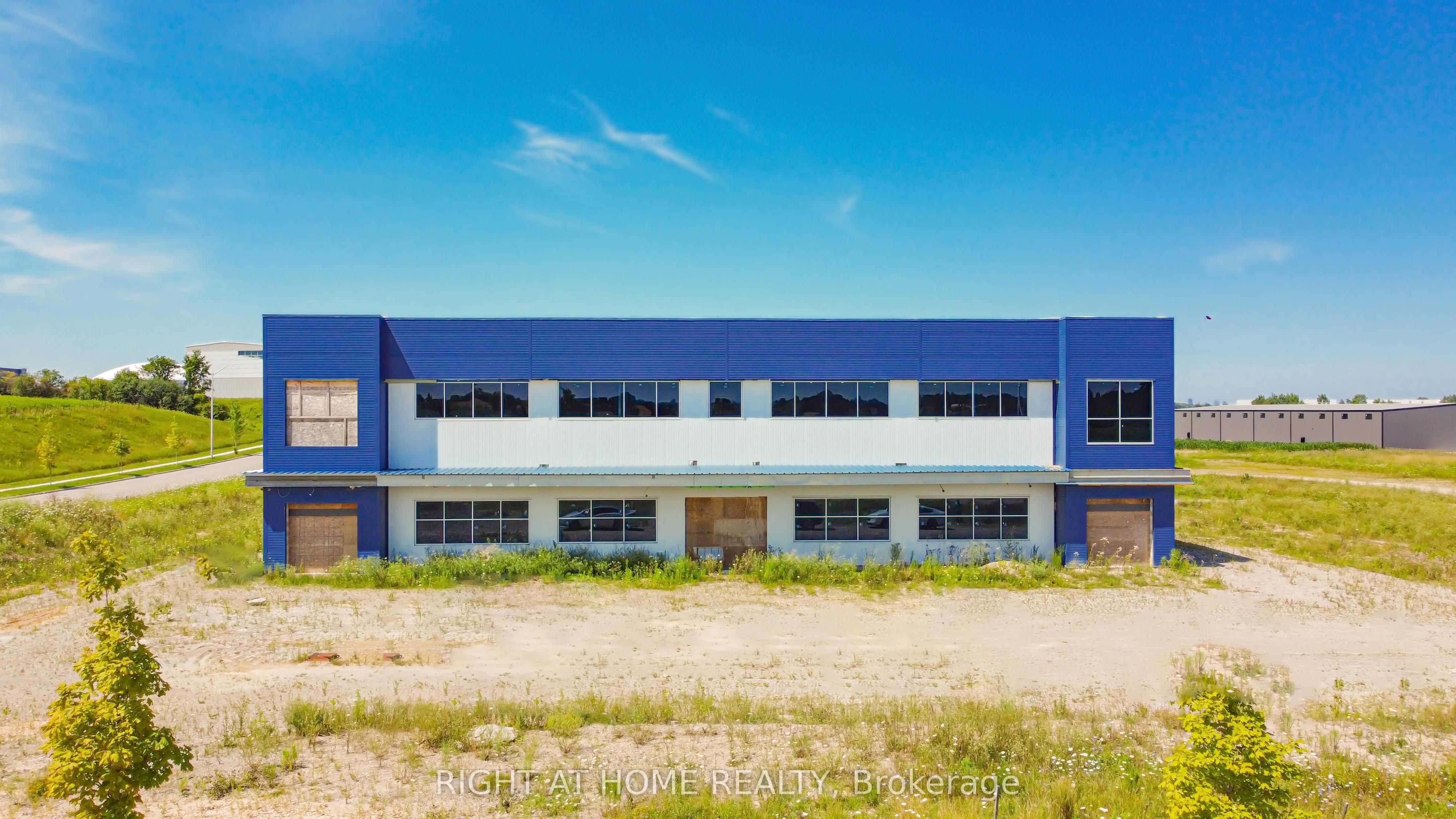 2479 Bonder Road Property Photo 2