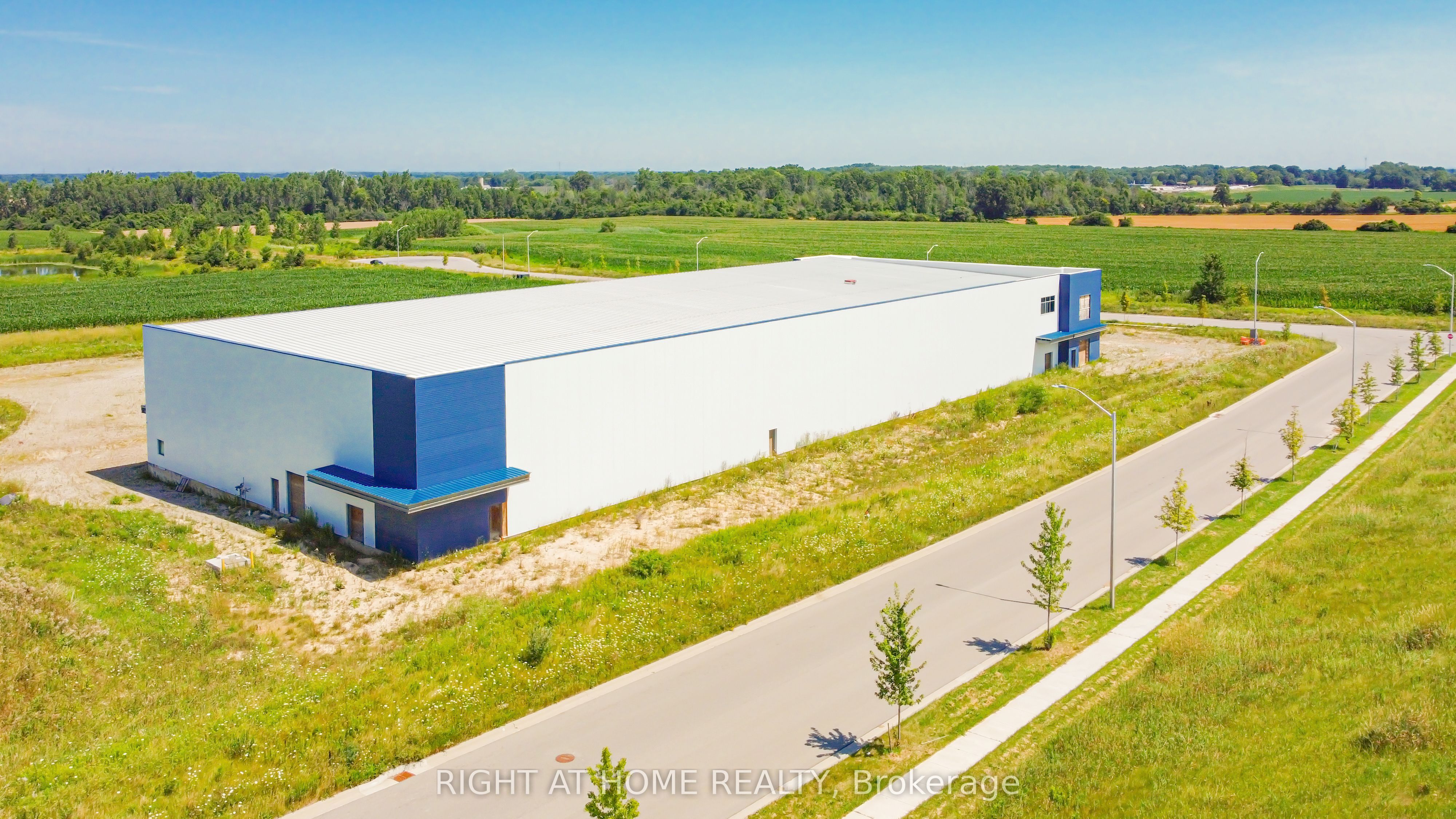 2479 Bonder Road Property Photo 4
