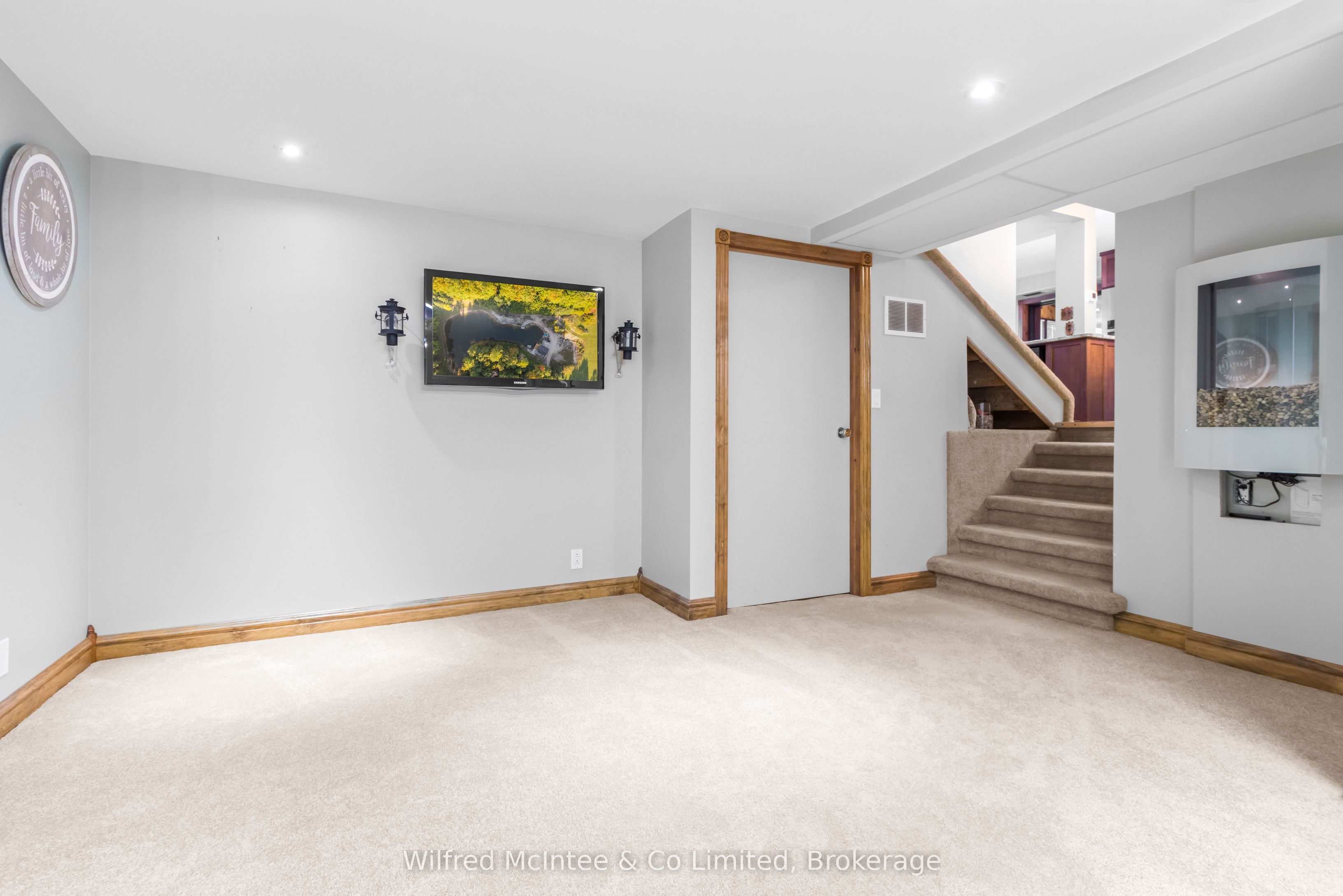 193455 30th Sideroad Ndr Property Photo 40