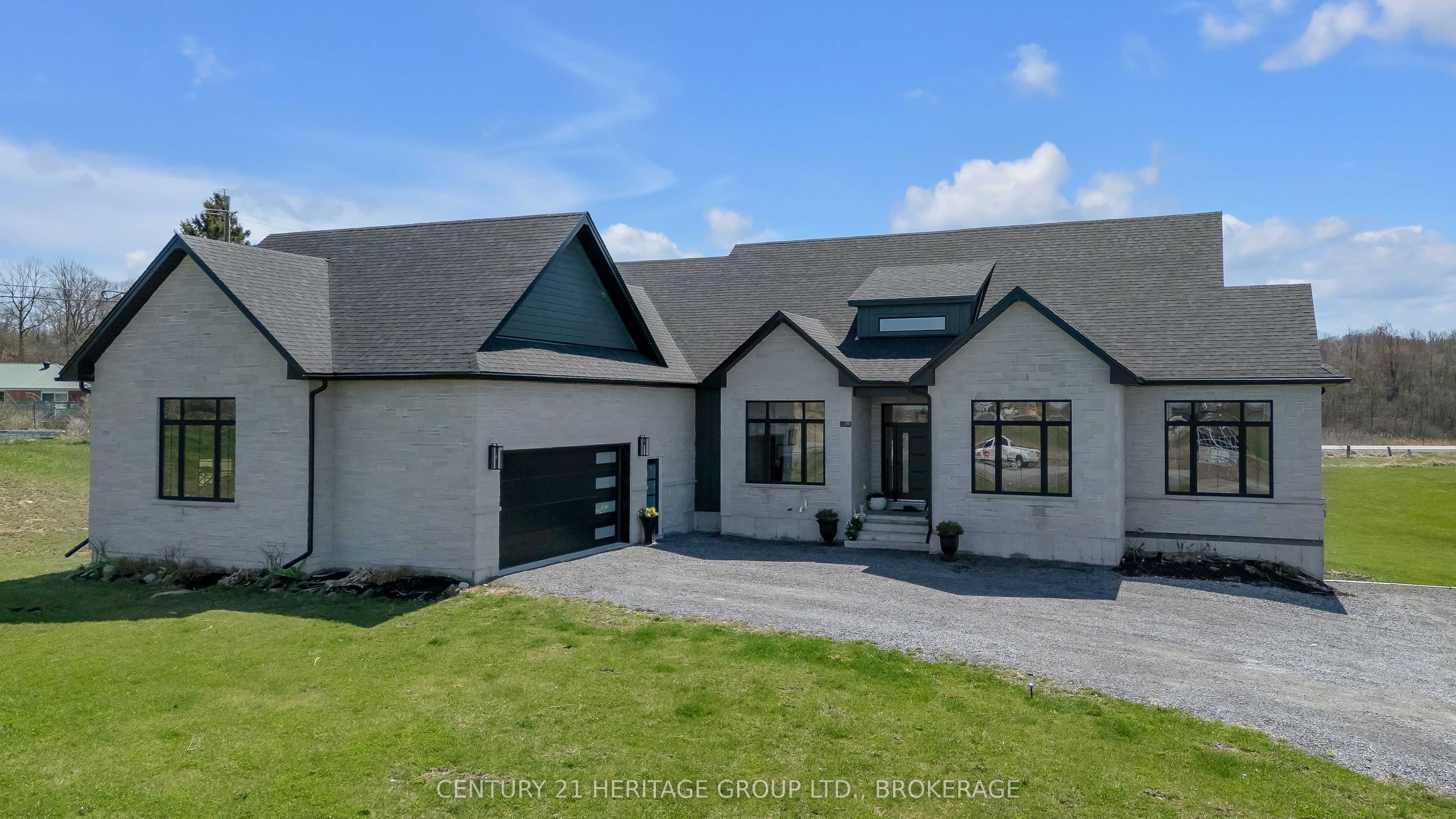 245 Mann Drive Property Photo 1