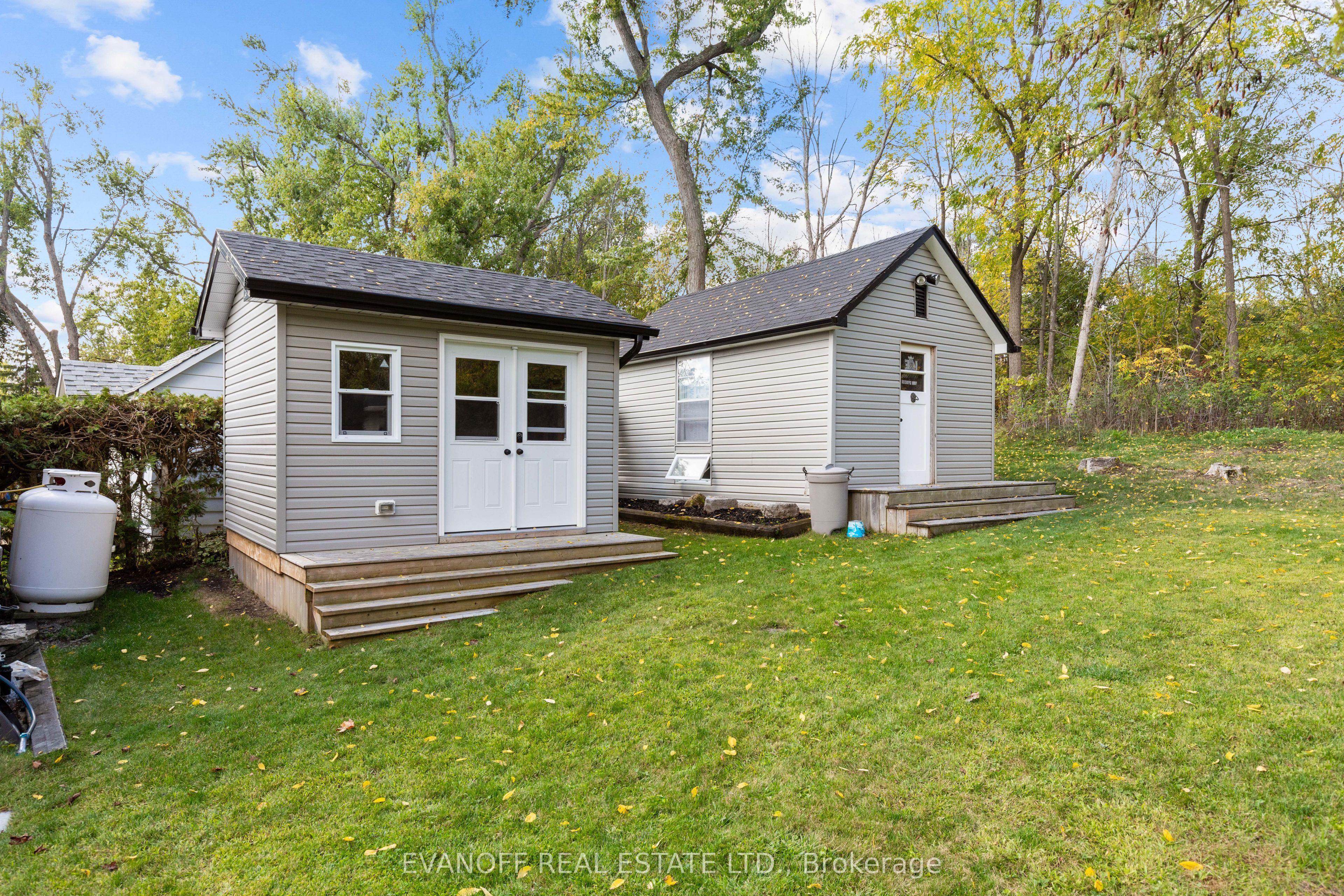 20 Lakeview Park Road Property Photo 35
