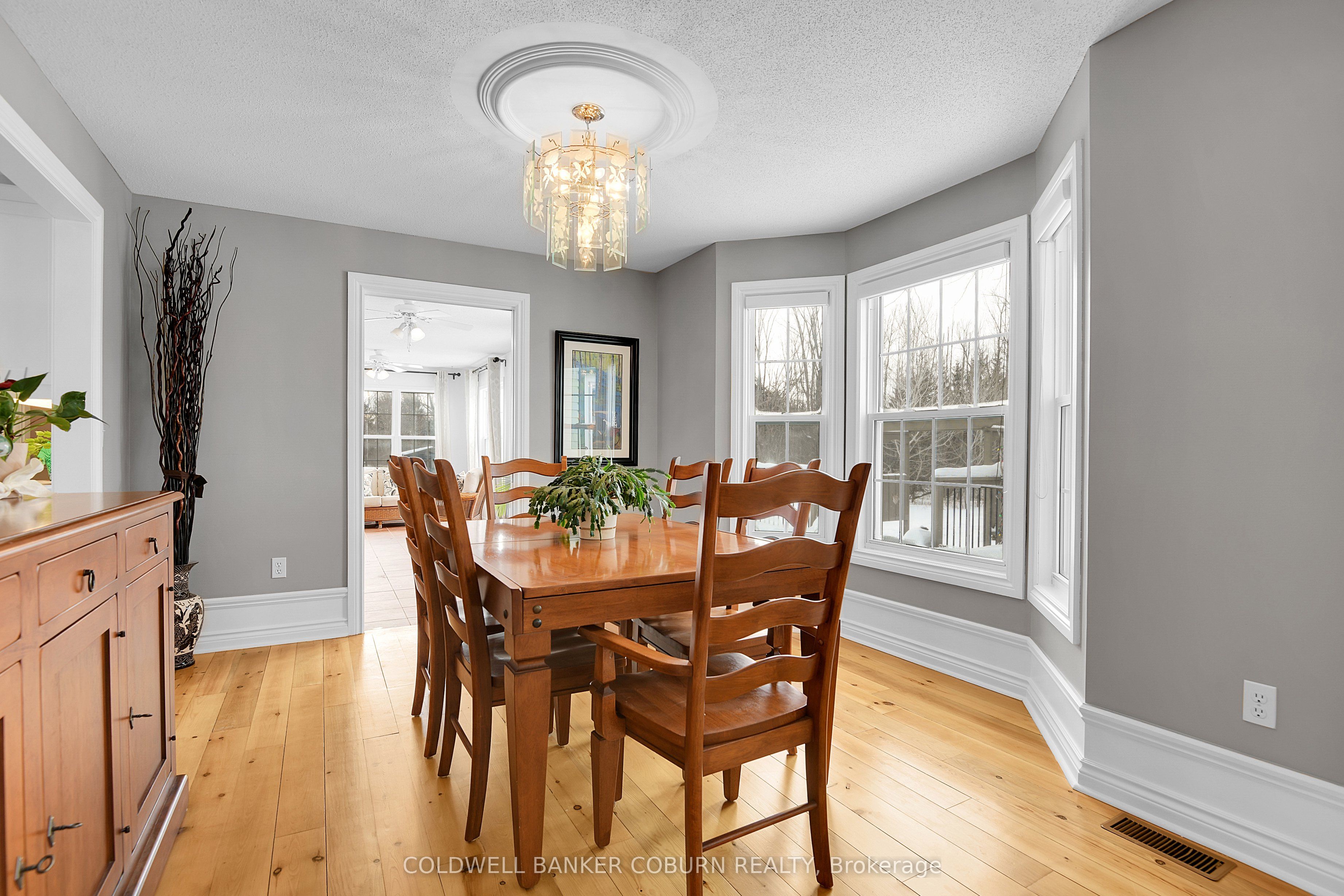 11 Kimberly Avenue Property Photo 21