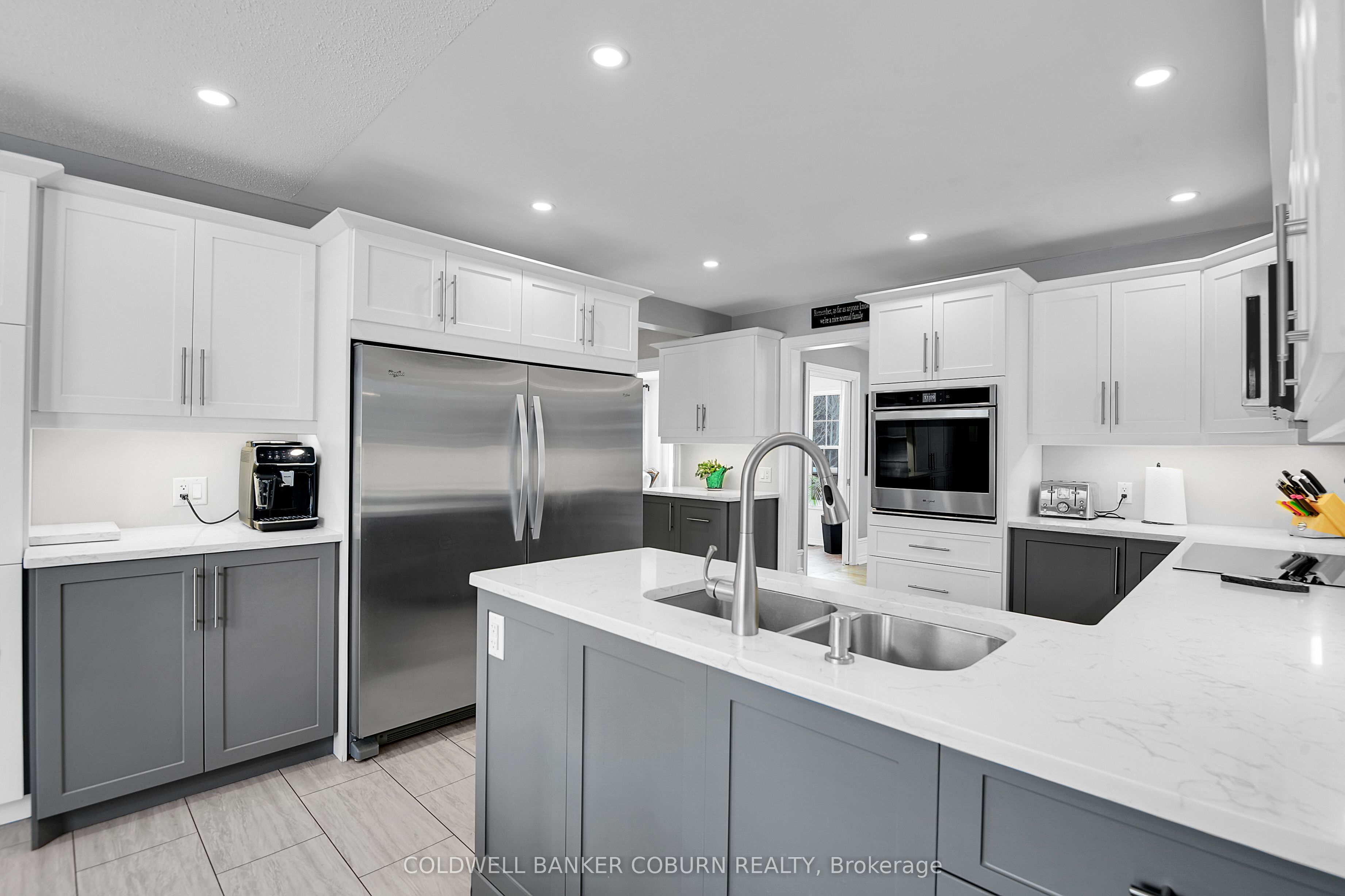 11 Kimberly Avenue Property Photo 22