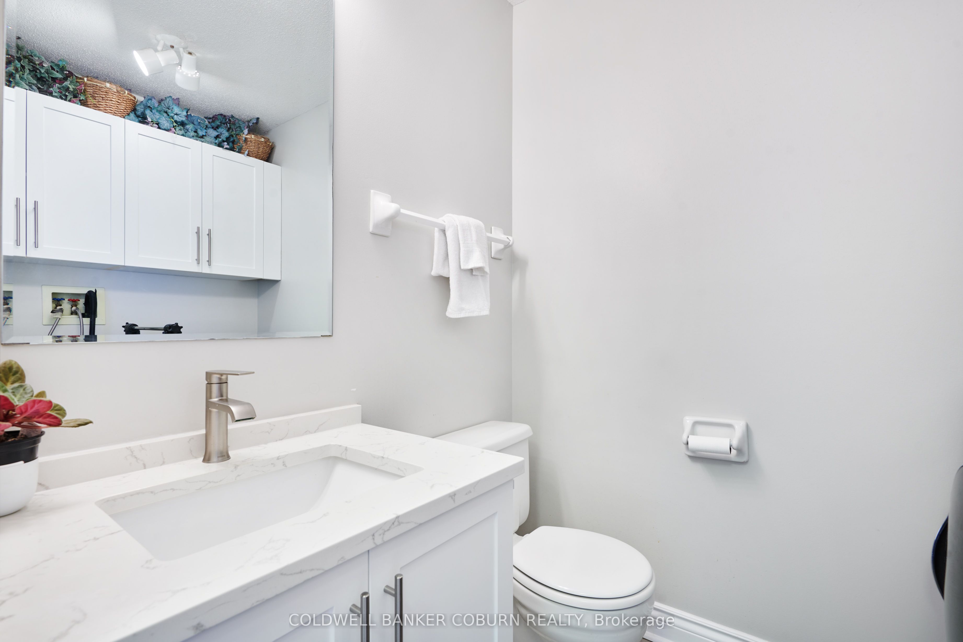11 Kimberly Avenue Property Photo 26