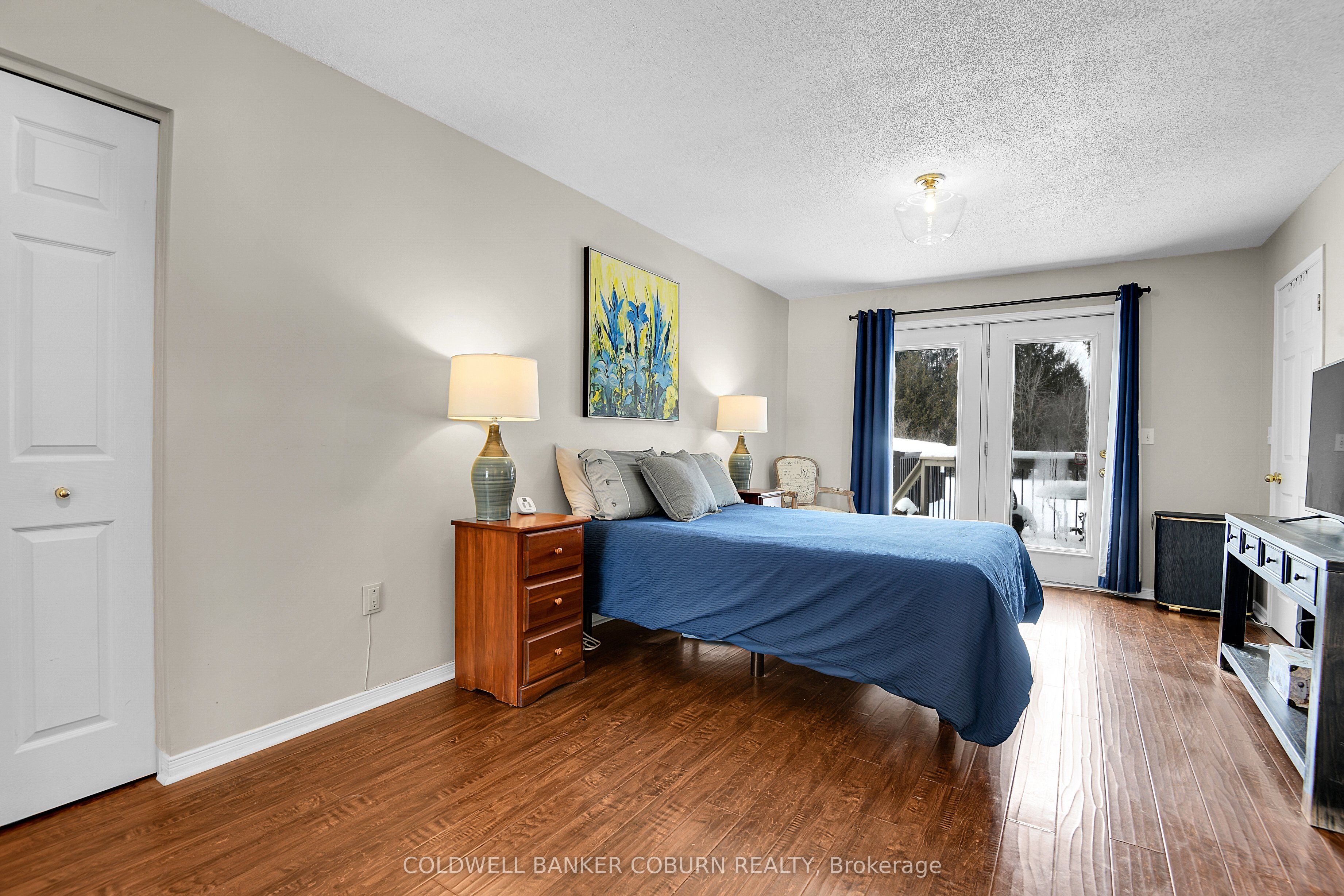 11 Kimberly Avenue Property Photo 28