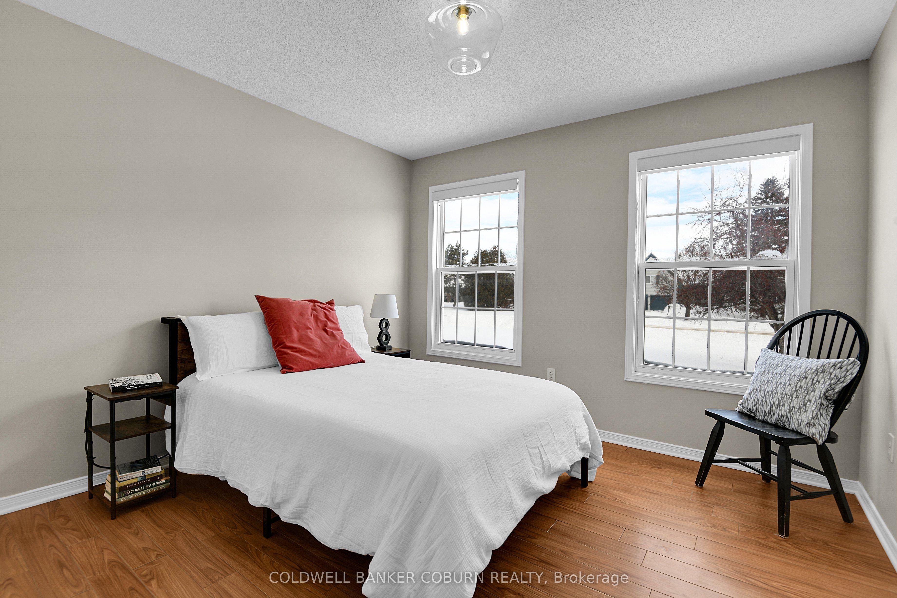 11 Kimberly Avenue Property Photo 32