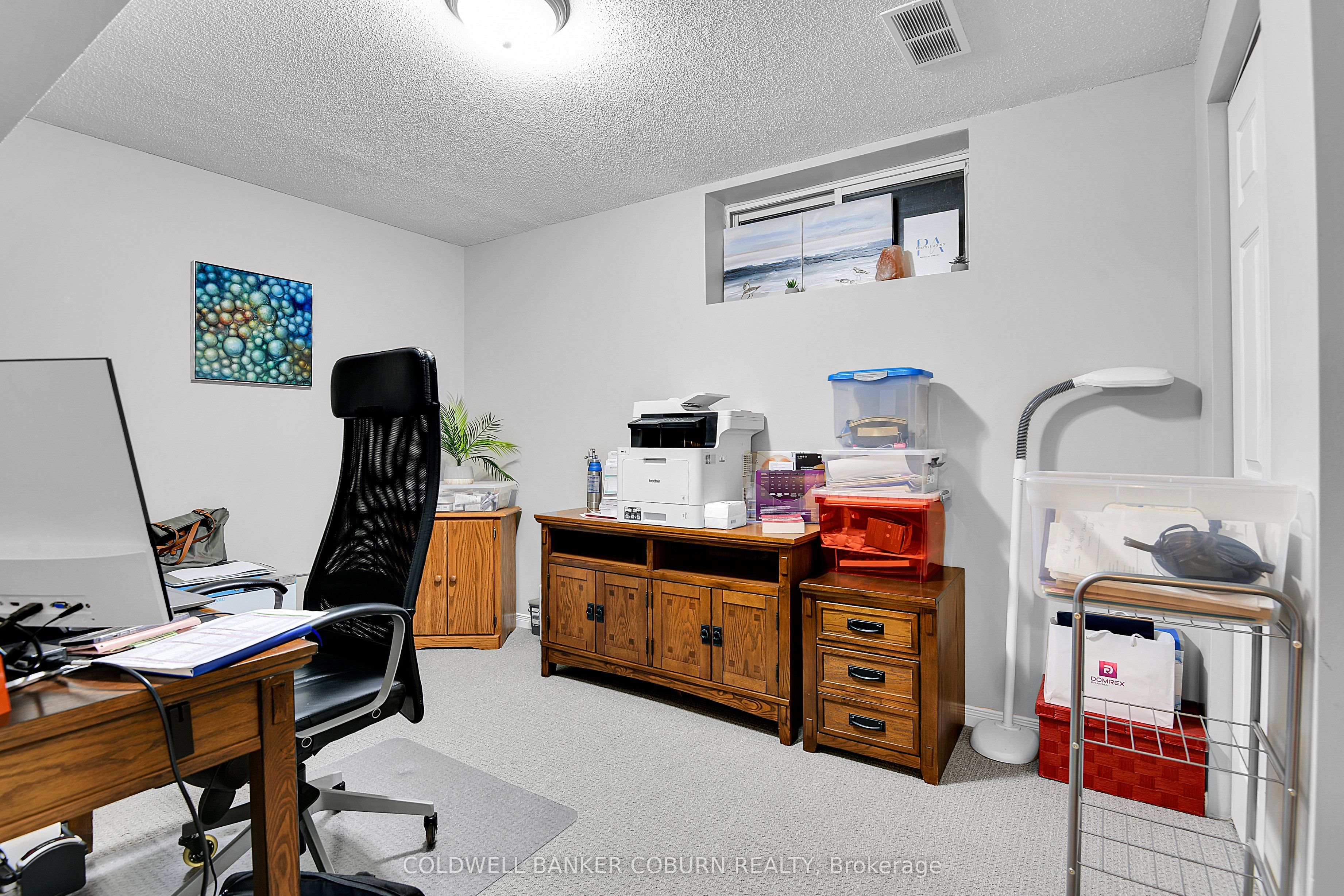 11 Kimberly Avenue Property Photo 40