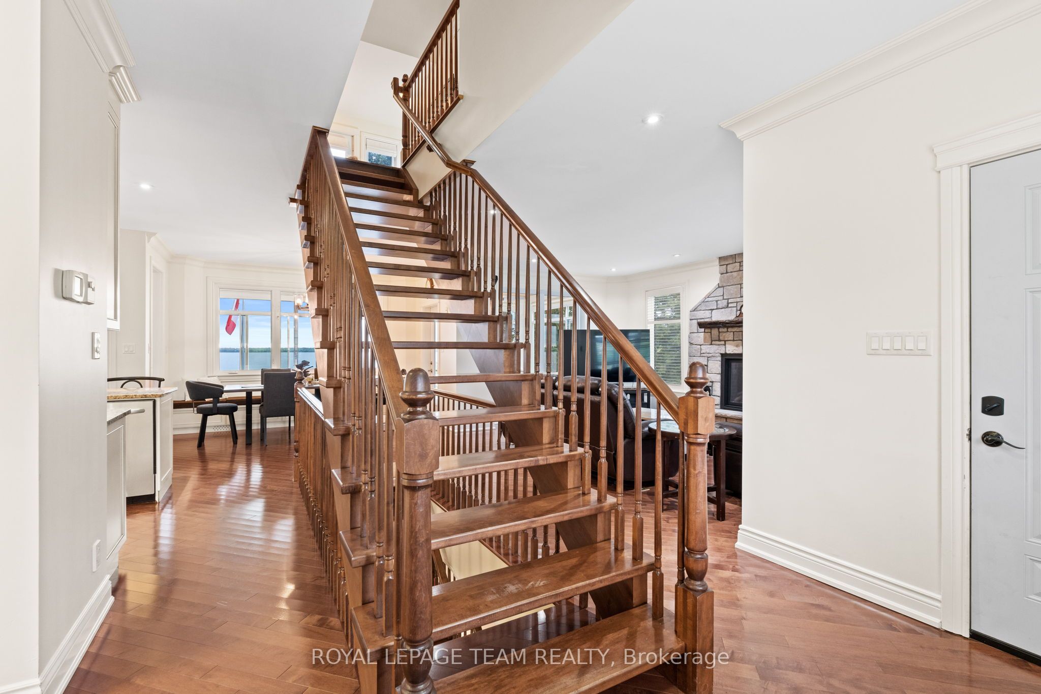 330 Gardiner Shore Road Property Photo 4