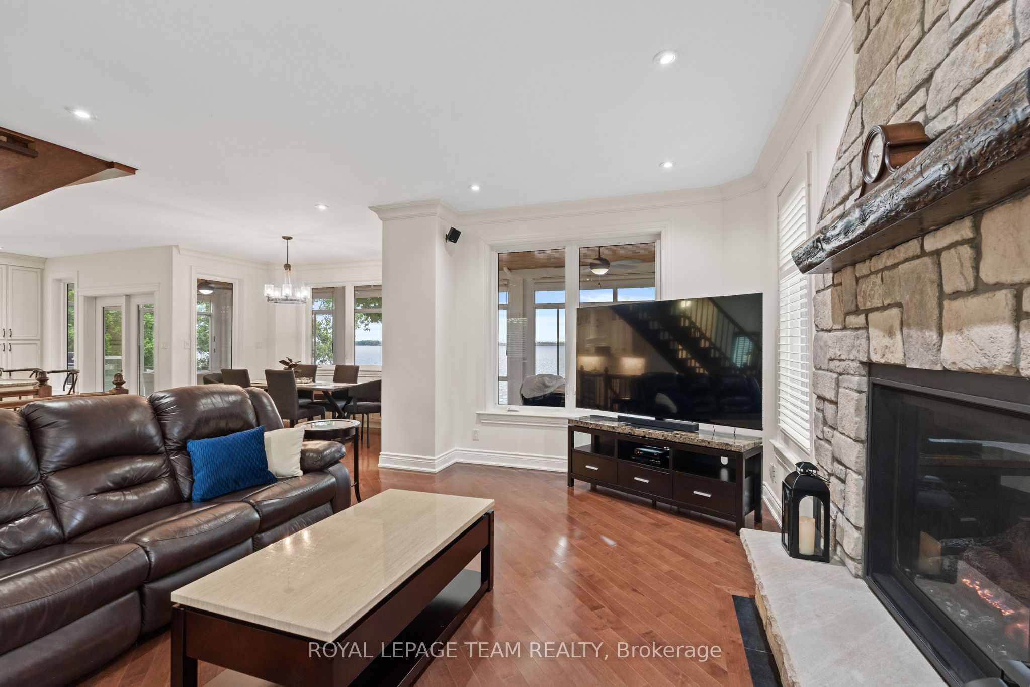 330 Gardiner Shore Road Property Photo 11
