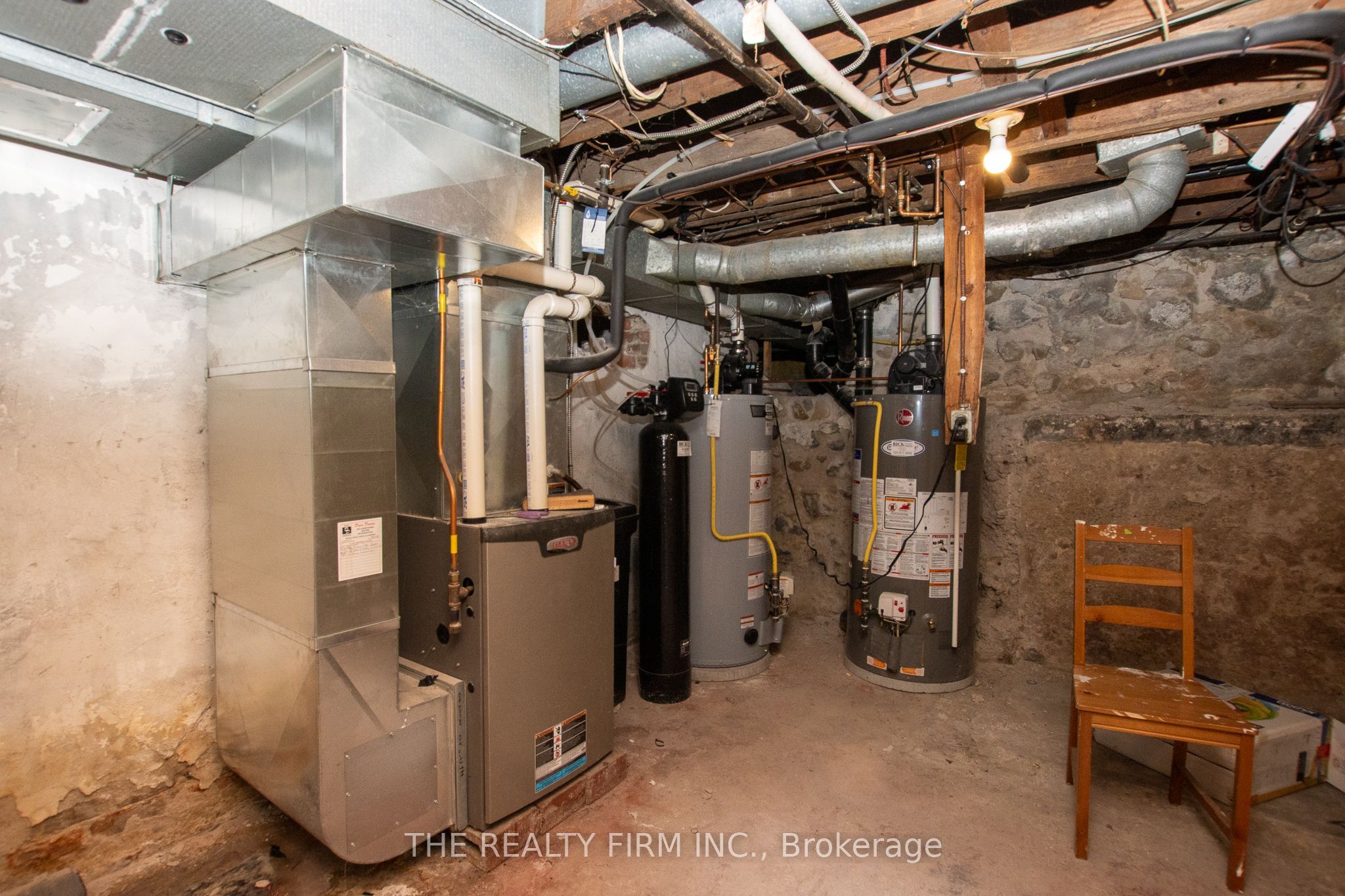 3 Daly Avenue Property Photo 33