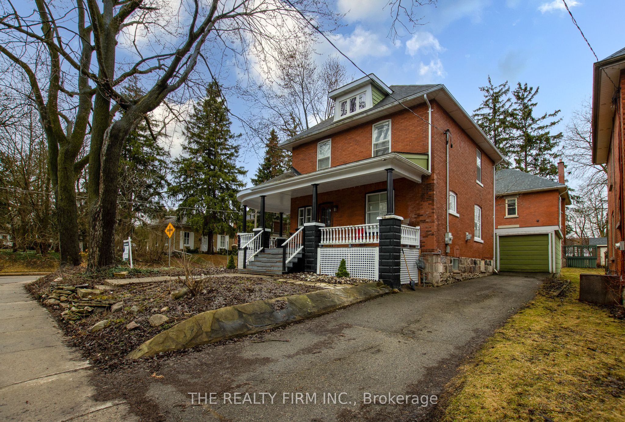 3 Daly Avenue Property Photo 41