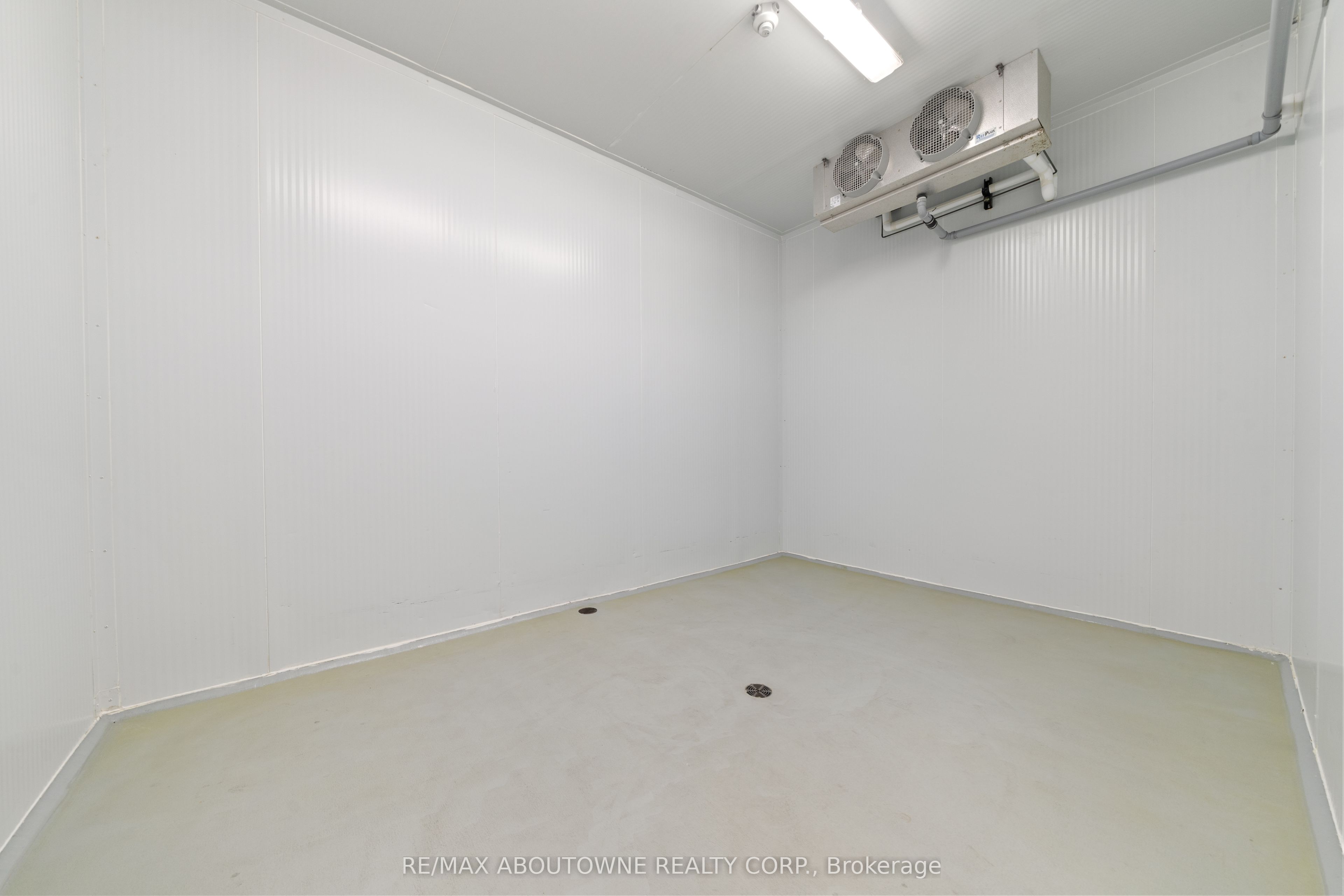842 Hamilton Road Property Photo 21