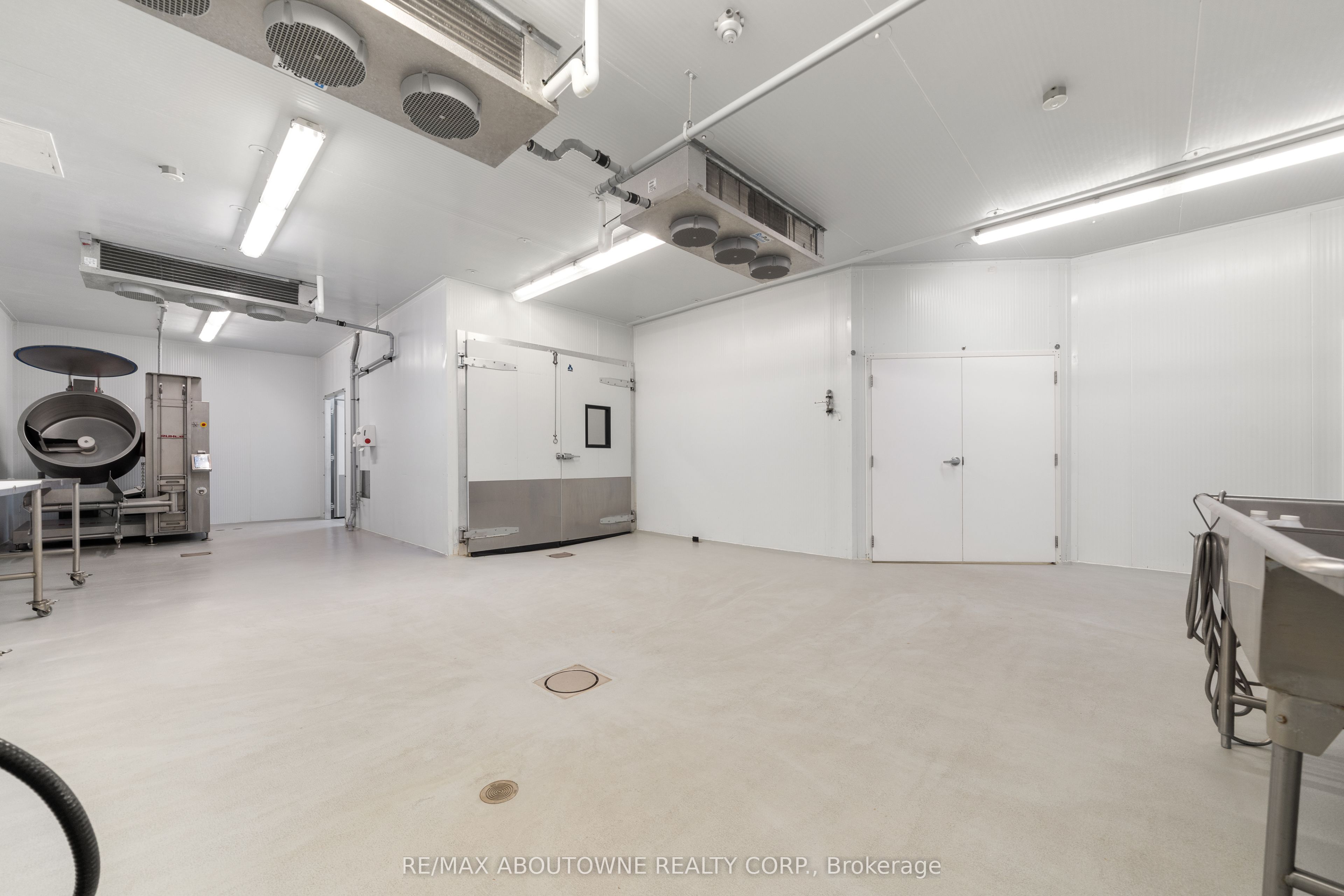 842 Hamilton Road Property Photo 35