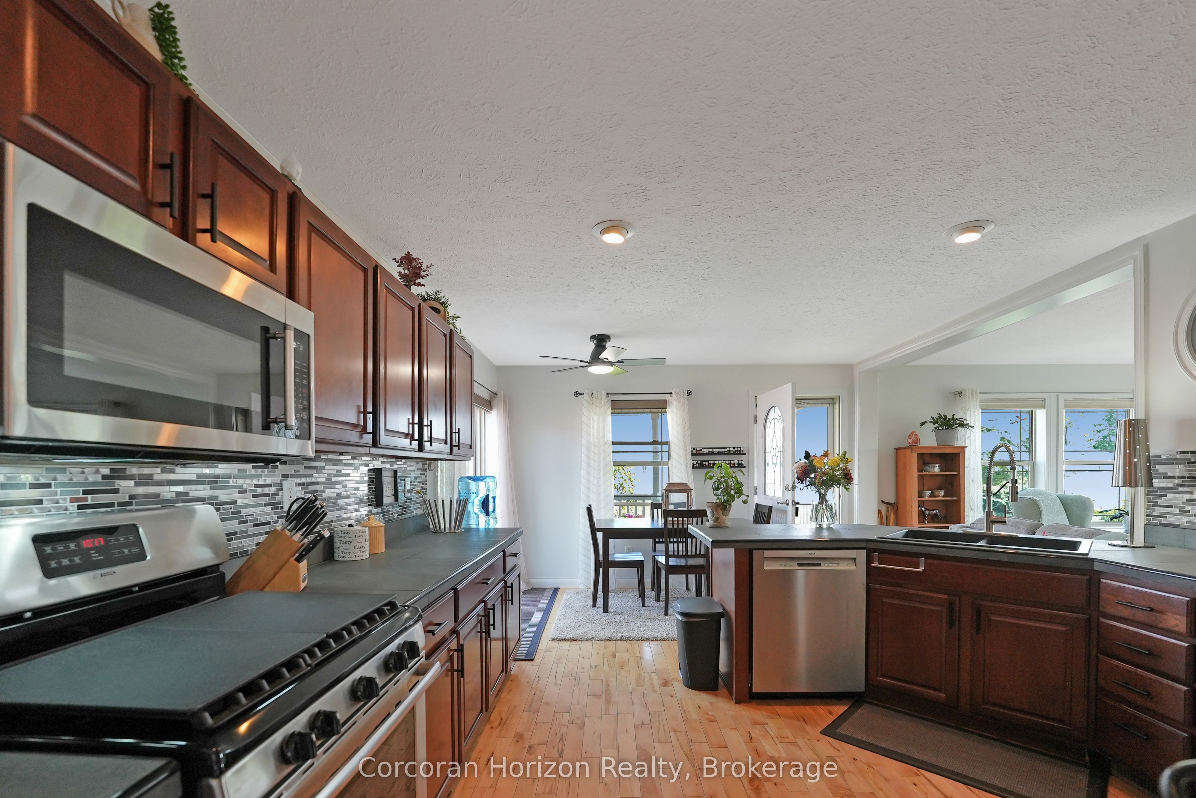 53 Creekside Circle Property Photo 10
