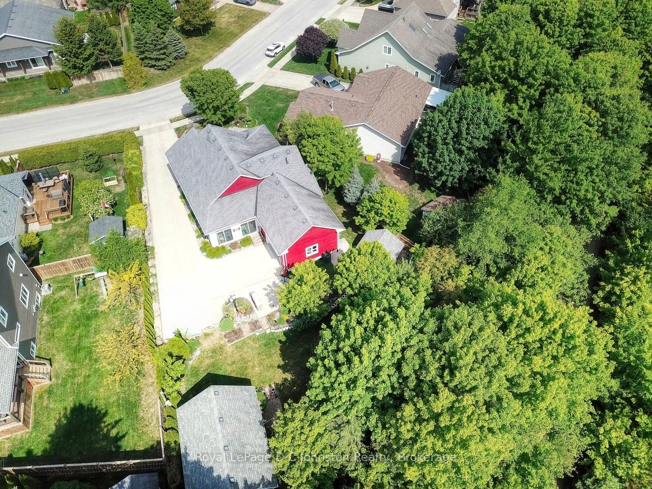 44 Eastgate Drive Property Photo 5