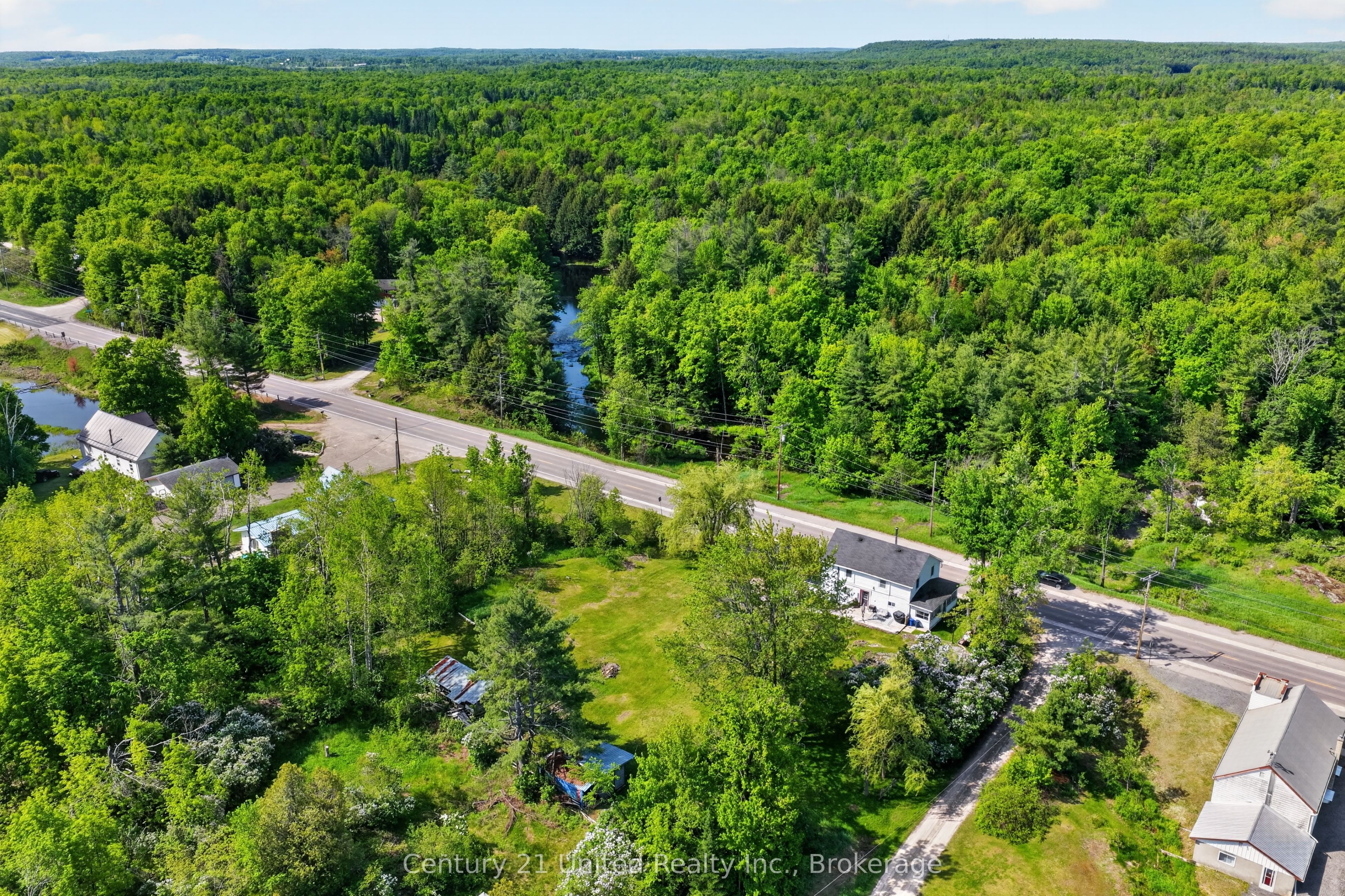 17224 Highway 62 Property Photo 6