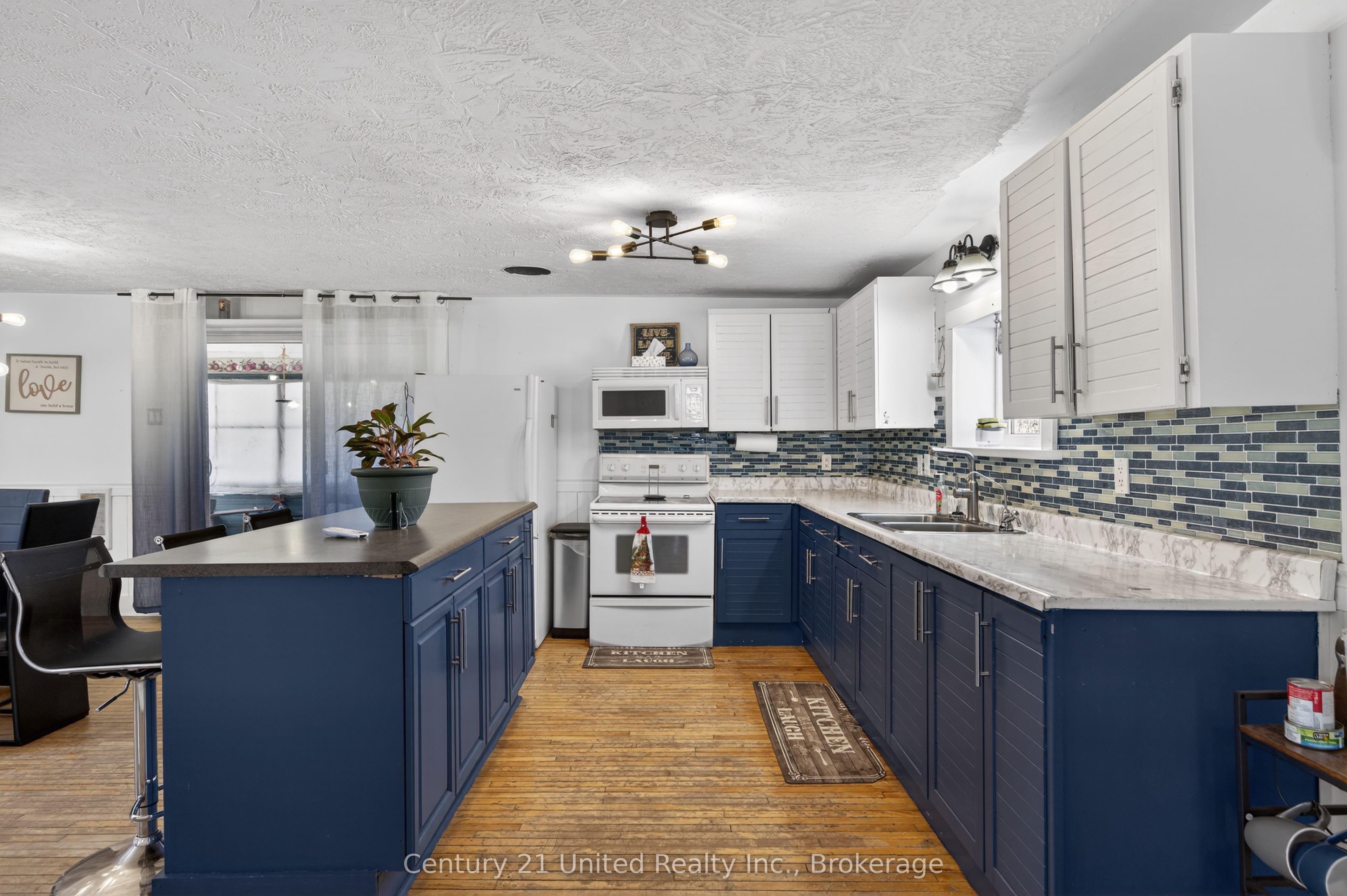 17224 Highway 62 Property Photo 29