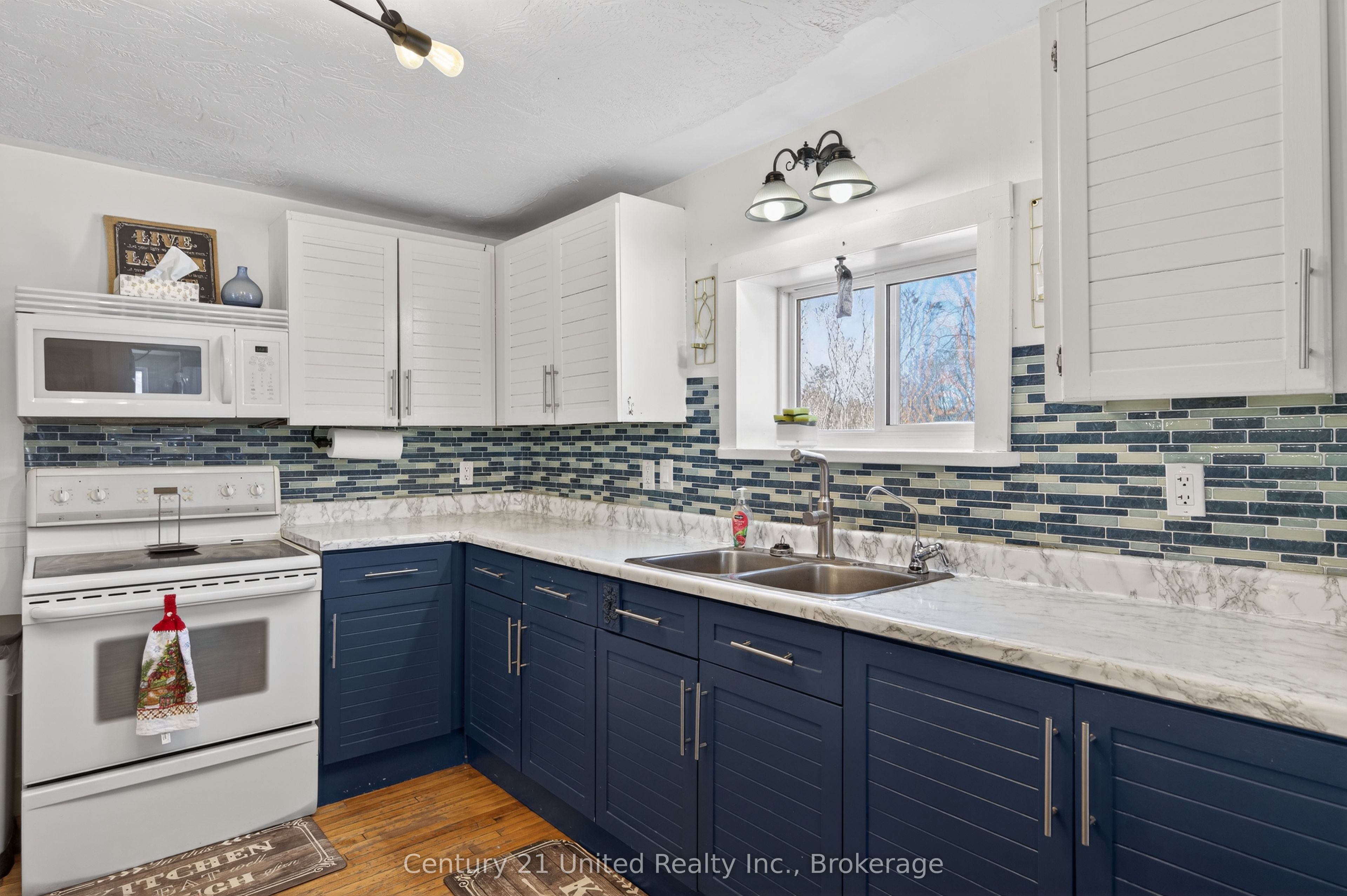 17224 Highway 62 Property Photo 31