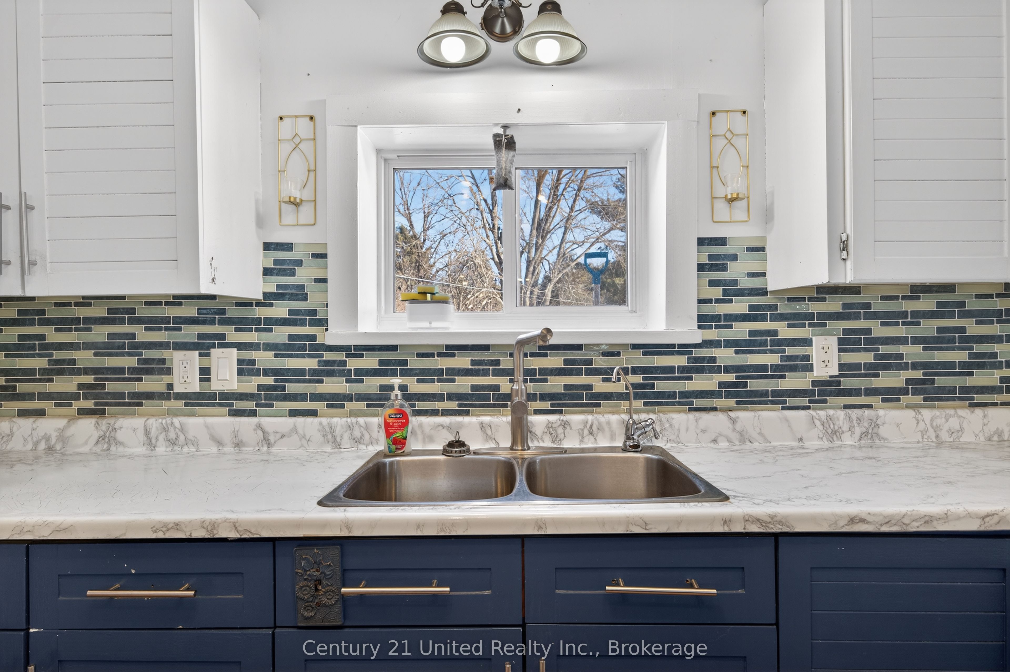 17224 Highway 62 Property Photo 32