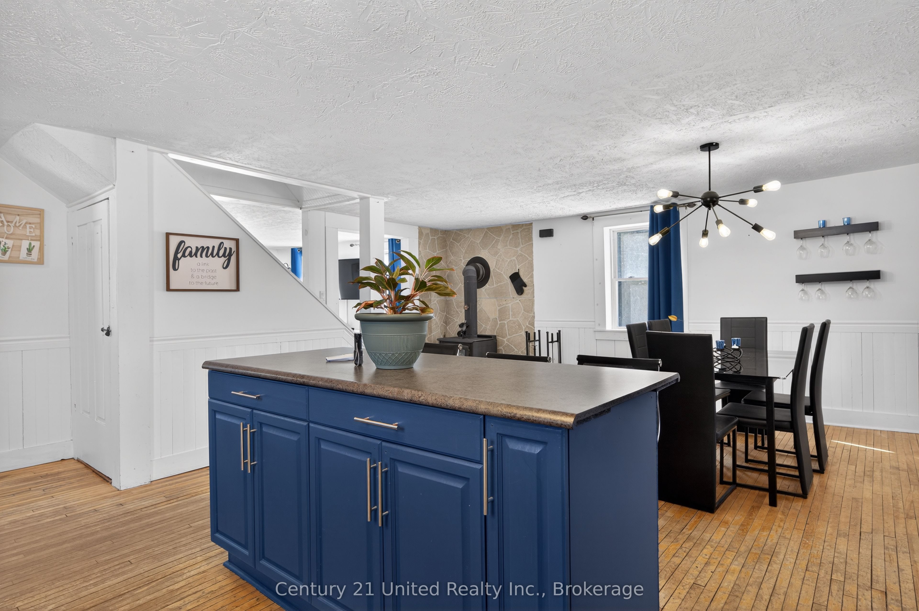 17224 Highway 62 Property Photo 34