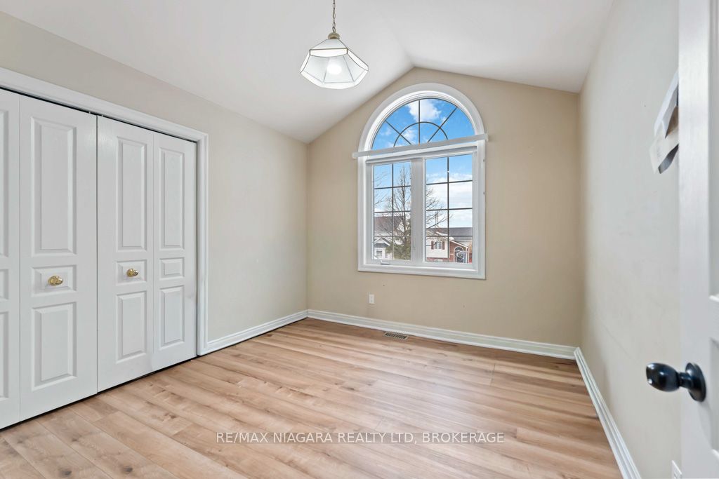 7874 Bishop Avenue Property Photo 15