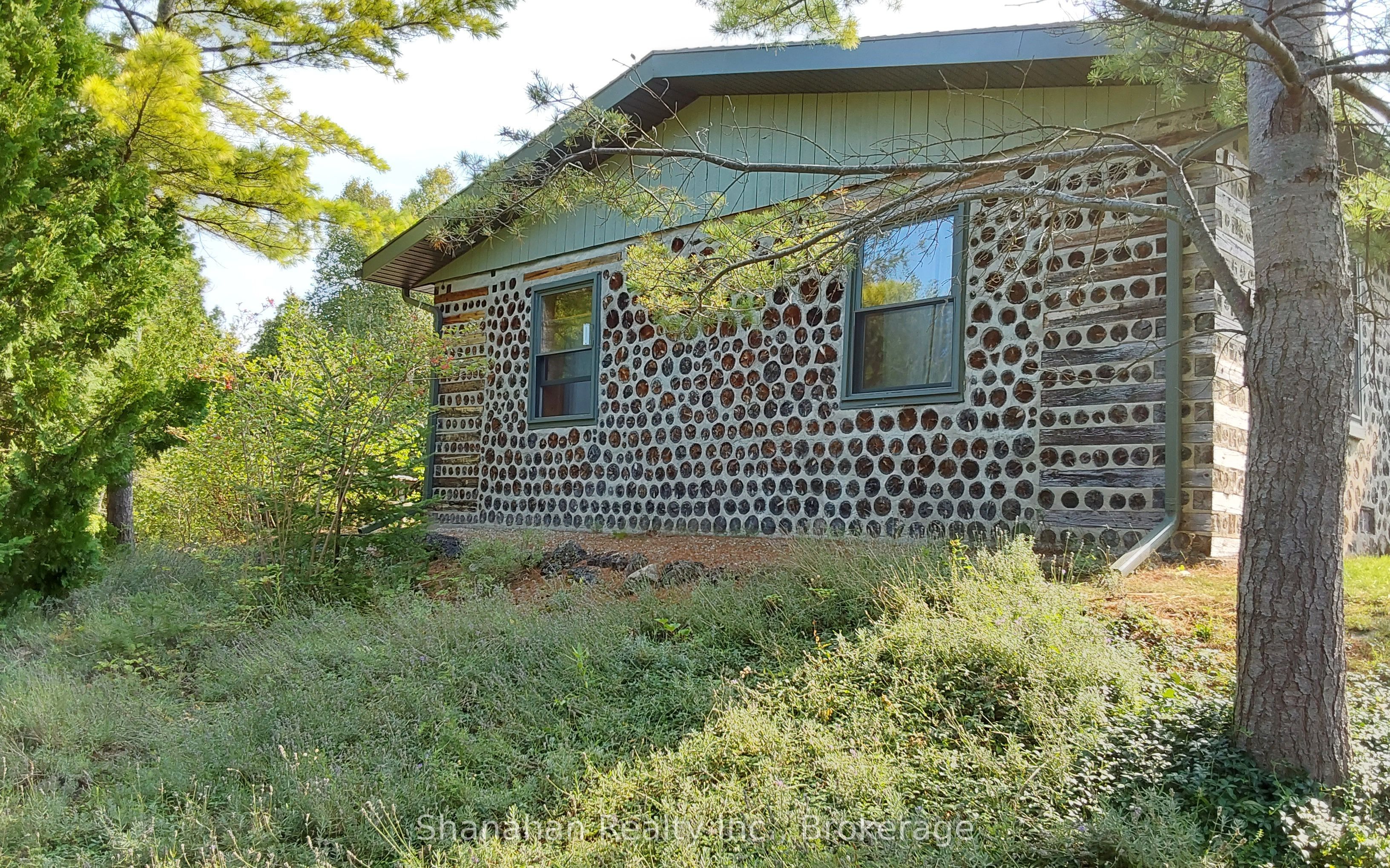 579 Cape Hurd Road Property Photo 4