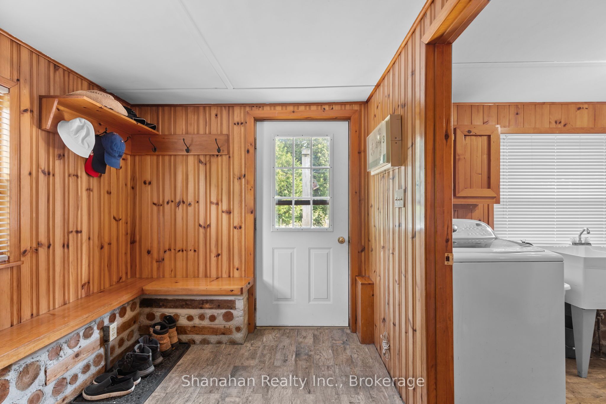579 Cape Hurd Road Property Photo 7