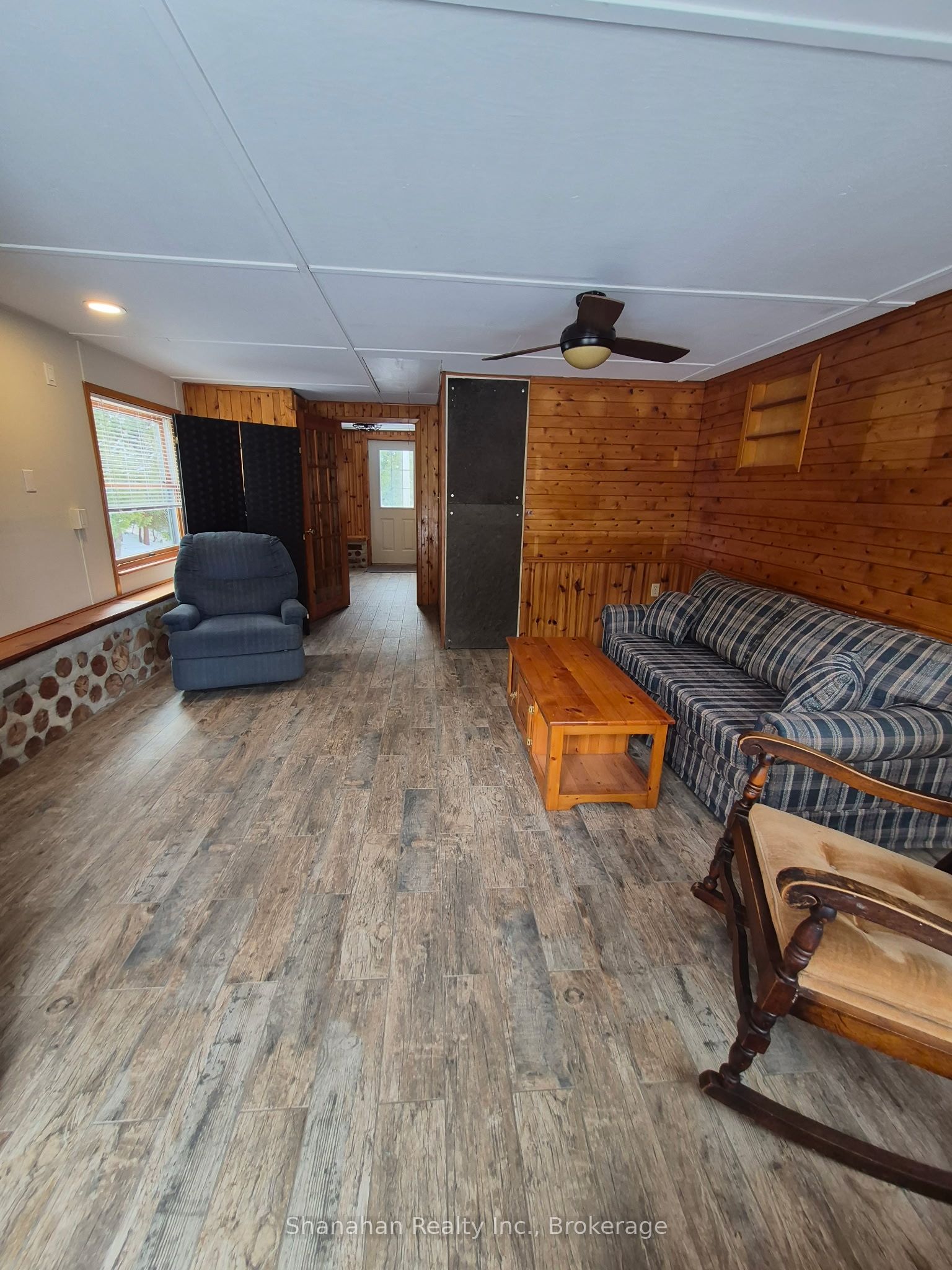 579 Cape Hurd Road Property Photo 8