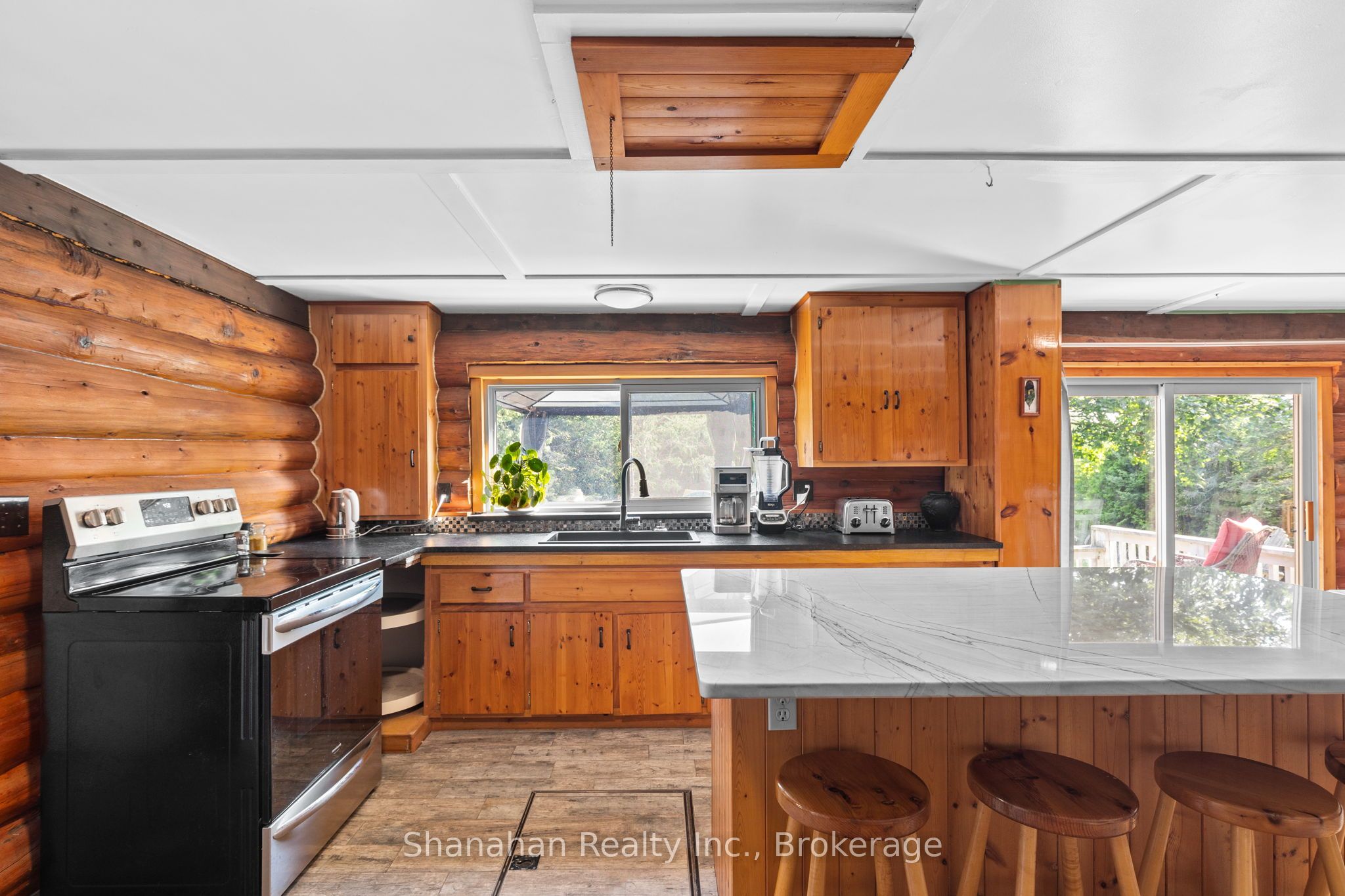 579 Cape Hurd Road Property Photo 12