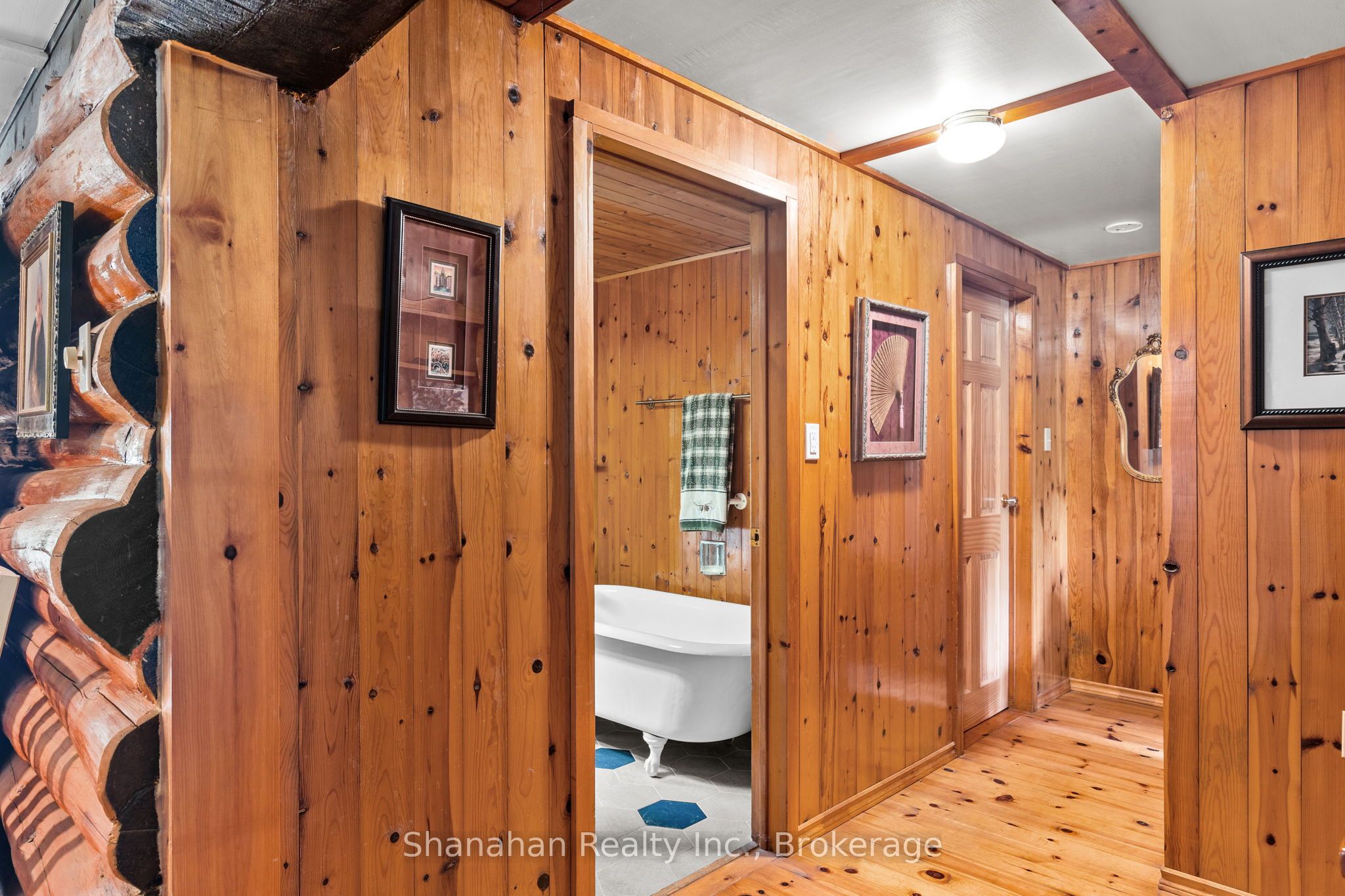 579 Cape Hurd Road Property Photo 23