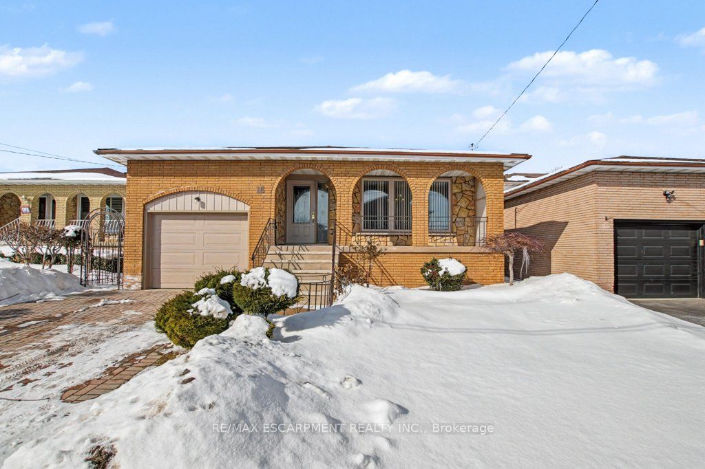 18 Ridley Drive Property Photo 1